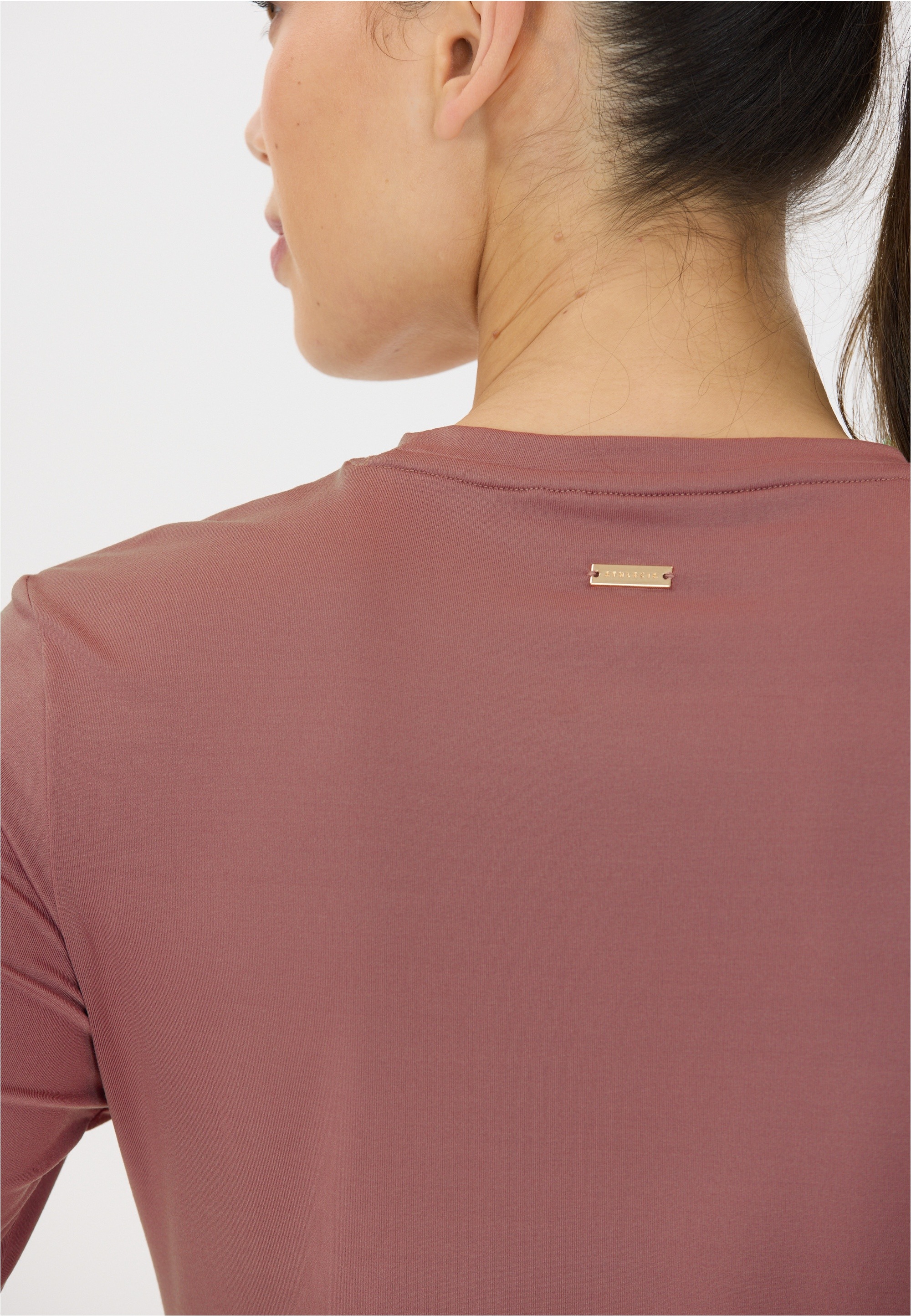 ATHLECIA Langarmshirt »Almi«, mit feuchtigkeitsregulierender Funktion