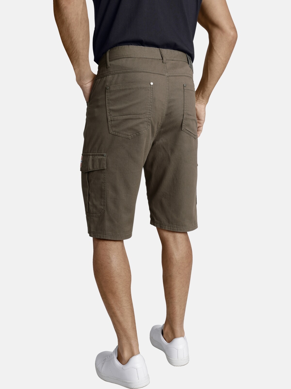 Jan Vanderstorm Heimeram Cargo Bermuda Shorts Olive 3