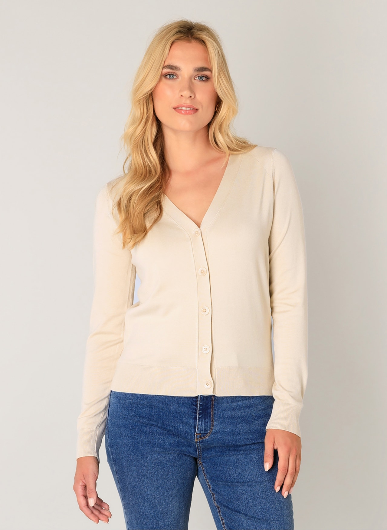 Base Level Strickjacke "Yvon" mit V-Ausschnitt günstig online kaufen