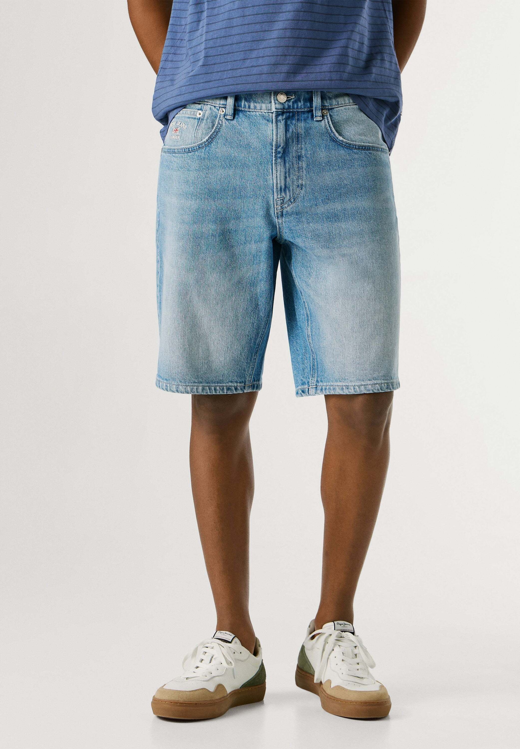 Pepe Jeans Shorts "shorts TAPERED SHORT CAMDEN BLEACH BLUE"
