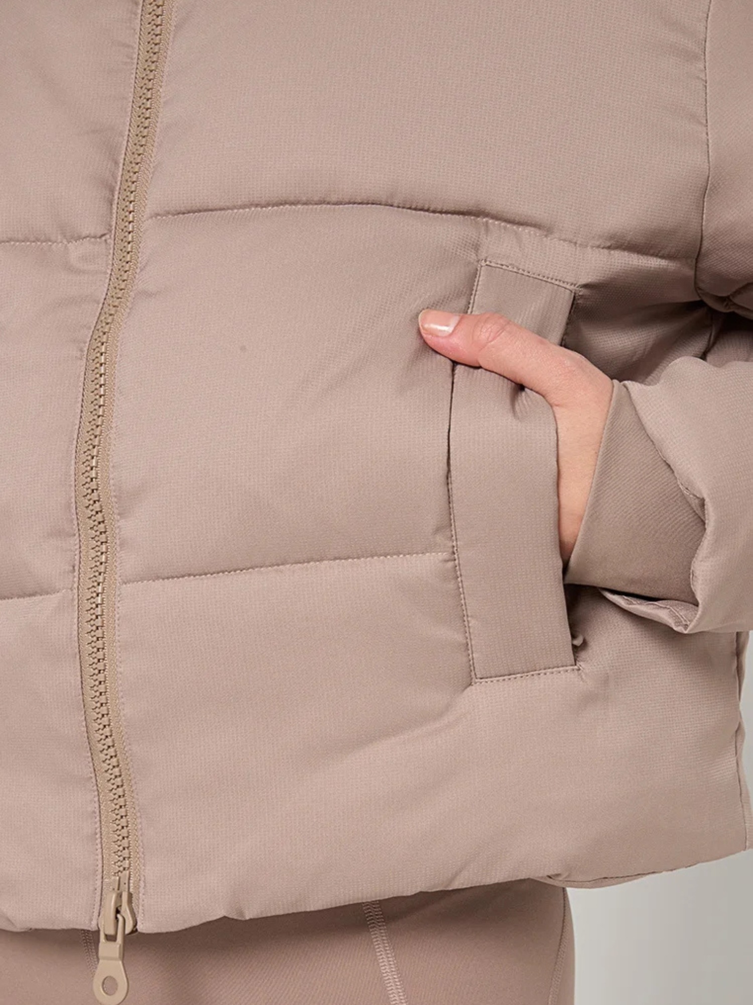 GIRLFRIEND COLLECTIVE Outdoorjacke »Girlfriend Collective Jacket Puffer«