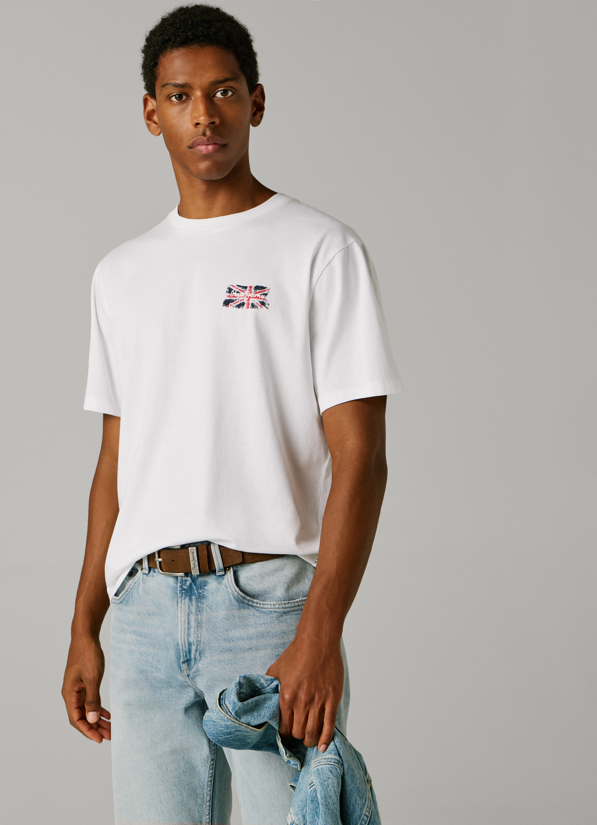 Pepe Jeans T-Shirt »Small Flag« aus reiner Baumwolle, Rundhals