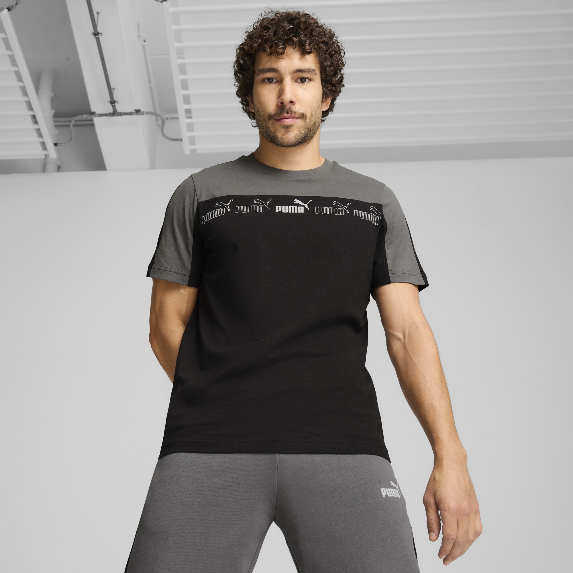 Thumbnail - PUMA T-Shirt "Around The Block T-Shirt Herren"