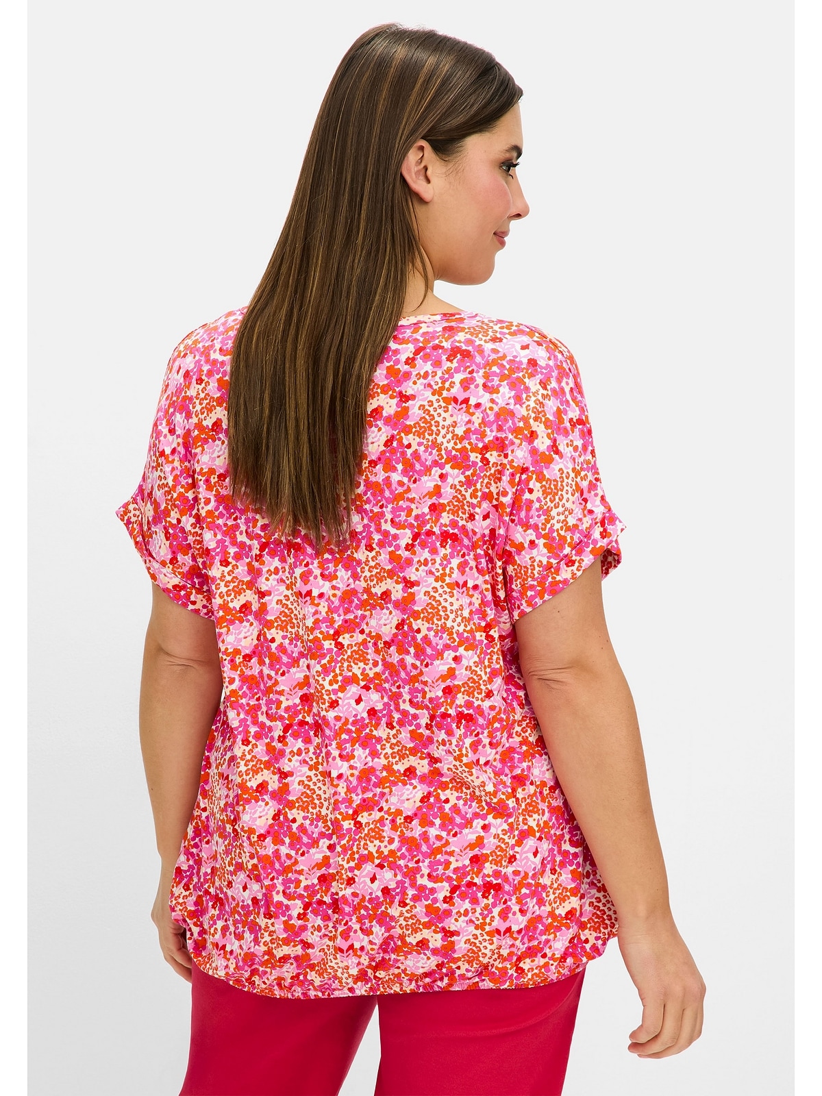 Sheego T-Shirt »Große Größen«, mit Blumendruck und Saum-Gummizug