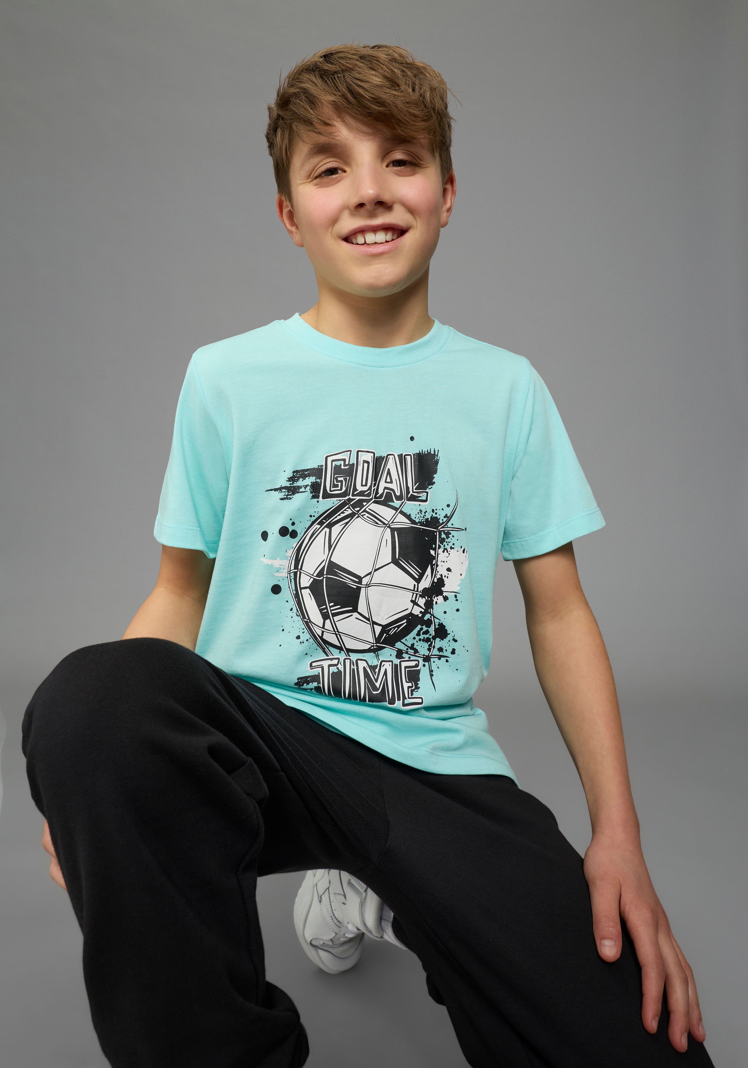 KIDSWORLD T-Shirt "Shirt mit Fußballmotiv: GOAL TIME" für Jungen, Kurzarm, Rundhalsausschnitt