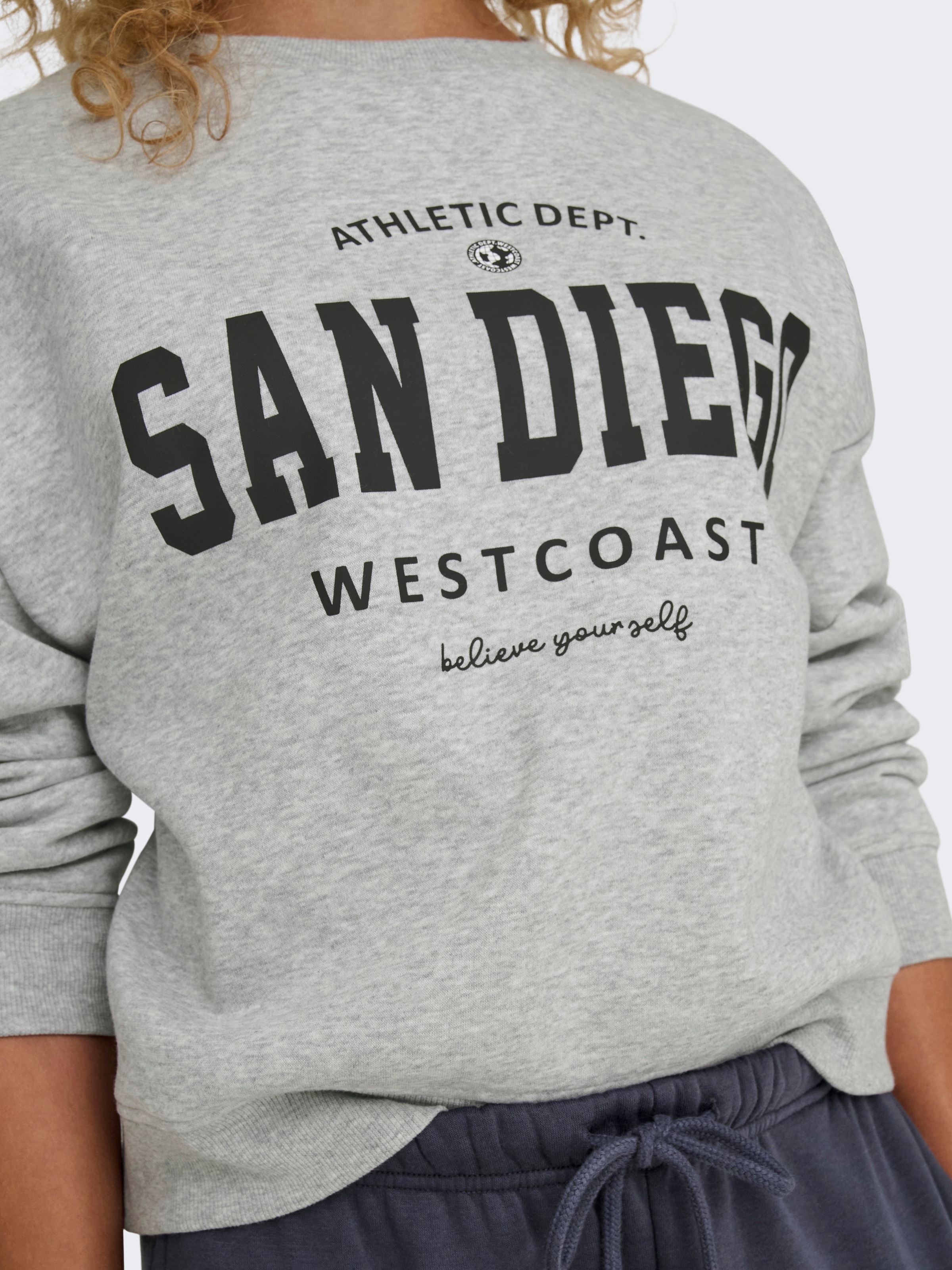 ONLY Sweatshirt »ONLSWEAT L/S CREW OVERSIZE STATE SWT«