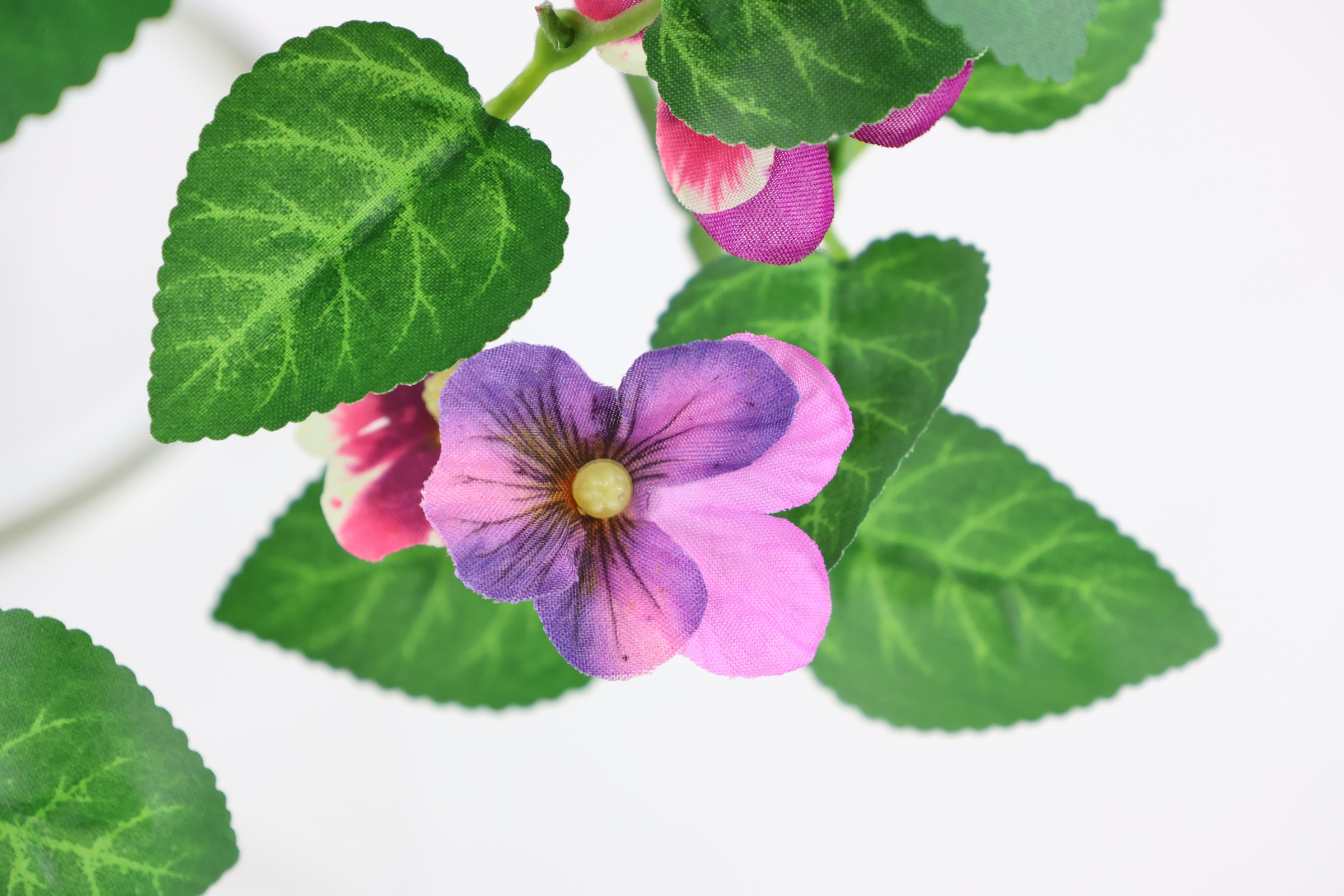 I.GE.A. Kunstpflanze »Kunstblume Stiefmütterchen«, Dekoblume Hänge-Pflanze mit Blüten Künstliche Blumen Hängeblume
