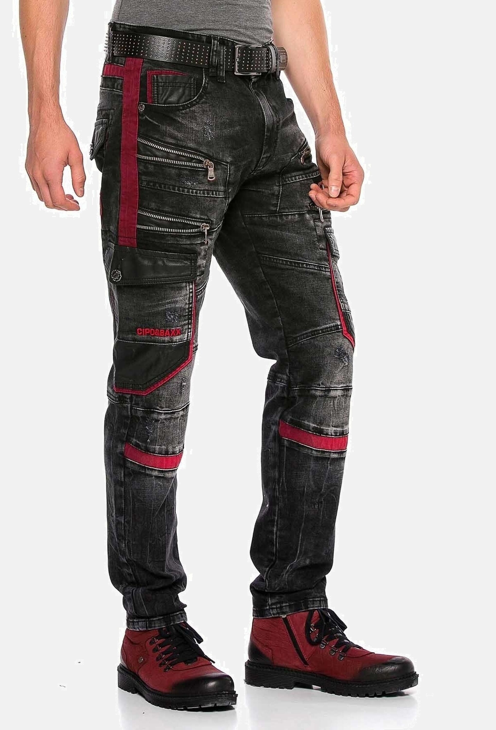 Cipo & Baxx Straight-Jeans "Cipo & Baxx Jeans" mit auffälligen Elementen, CD561