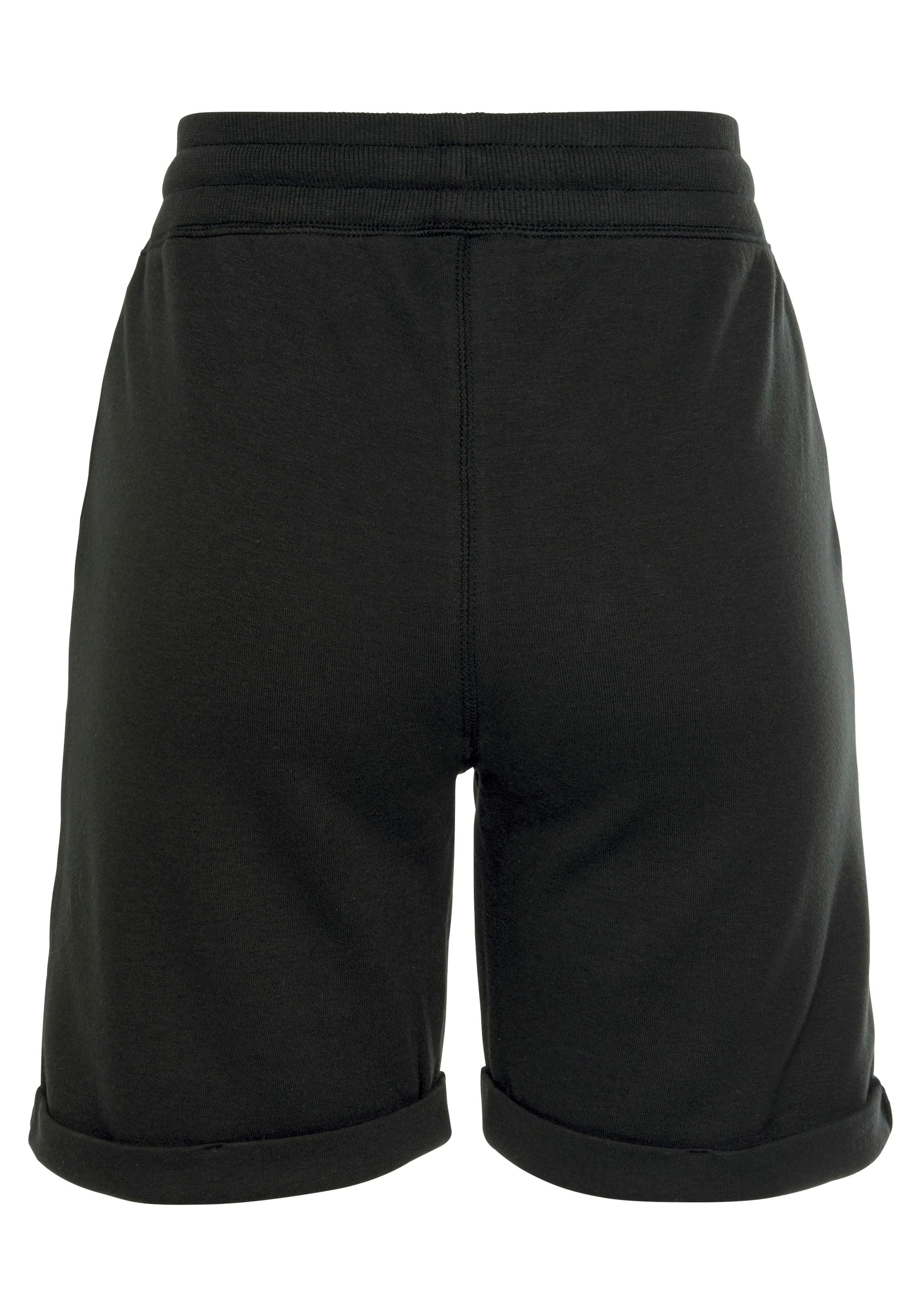 Bench. Loungewear Bermudas »-kurze Sweathose«, mit aufgeschlagenen Beinsäumen und seitlichen Taschen