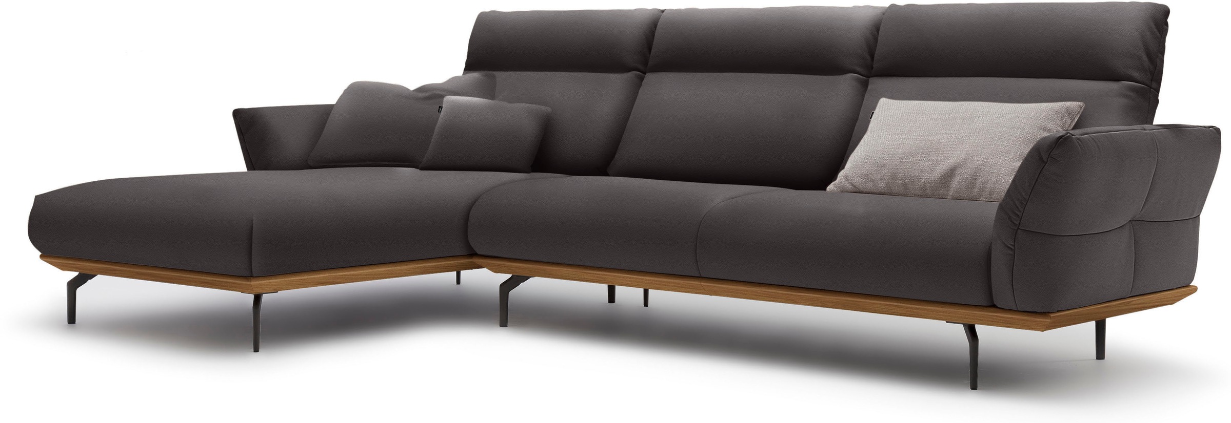 Creation BY ROLF BENZ Ecksofa »CR.460«, Sockel in Nussbaum, Winkelfüße in Umbragrau, Breite 318 cm