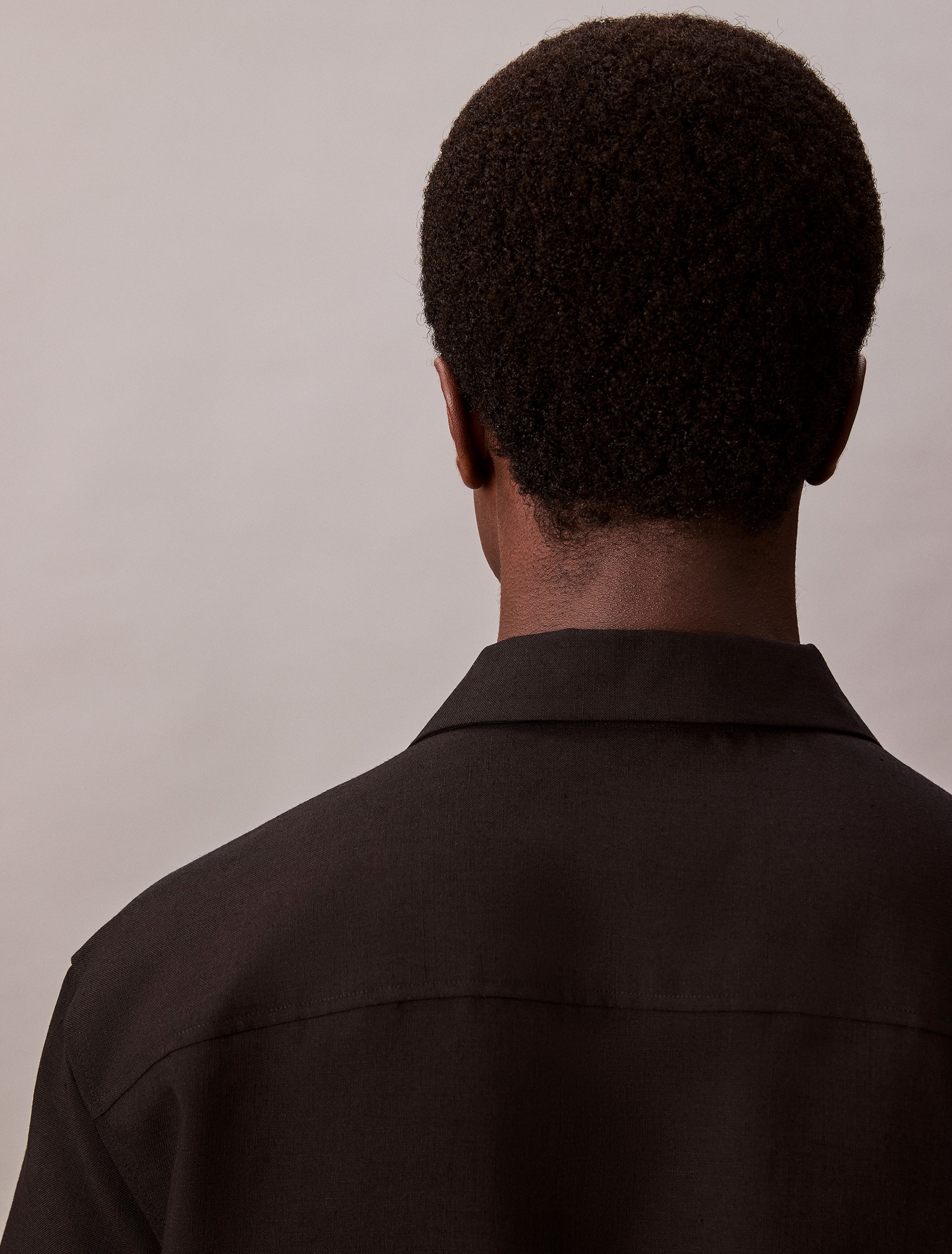 Calvin Klein Kurzarmhemd »SS TRVLR LNN CMP ESY«, Mit Rundhalsausschnitt