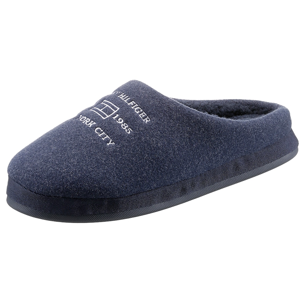 Tommy Hilfiger Pantoffel »HILFIGER FELT HOMESLIPPER« mit Logostickerei