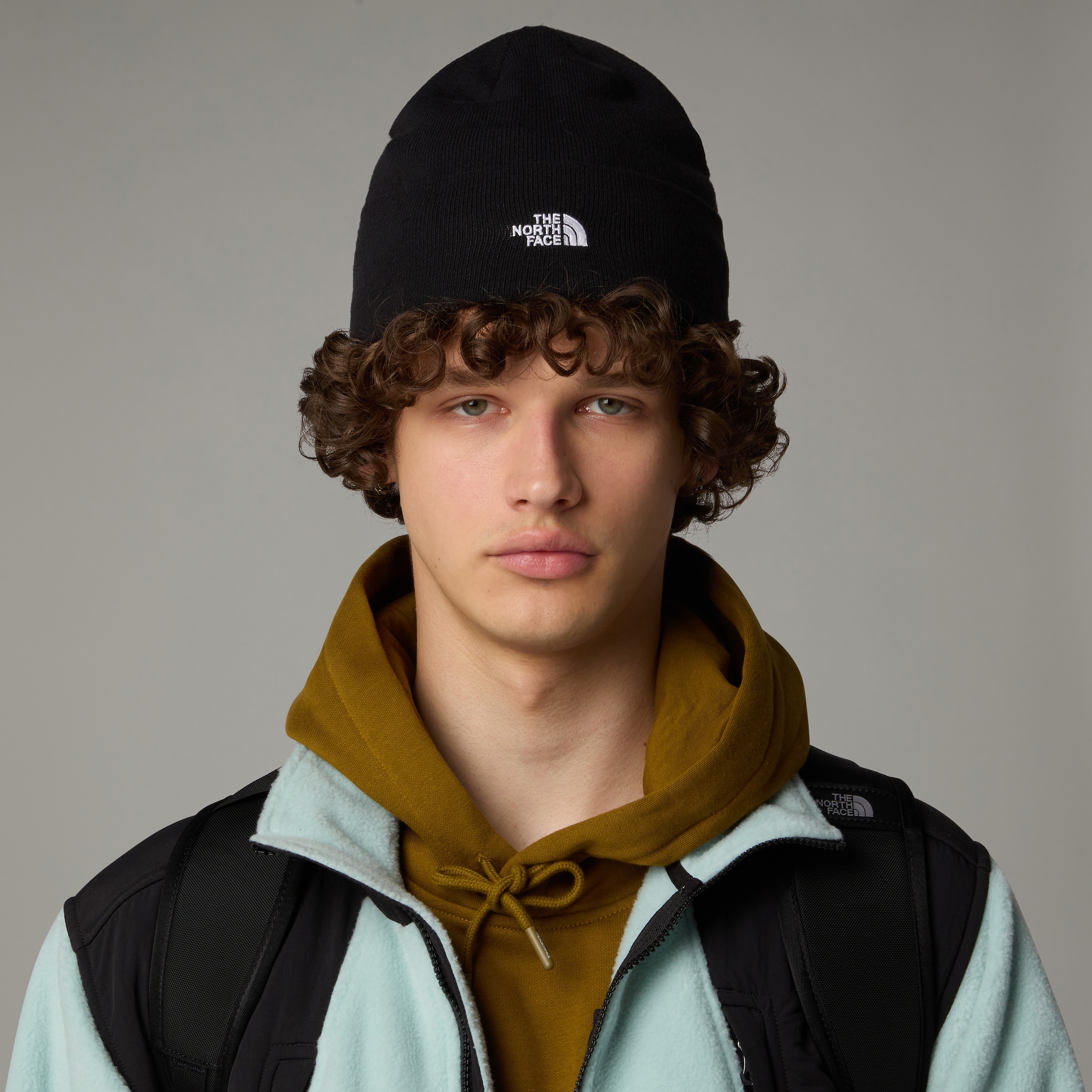The North Face Beanie »NORM BEANIE« für Erwachsene geeignet, klassischer Beanie-Schnitt, sportlicher Stil