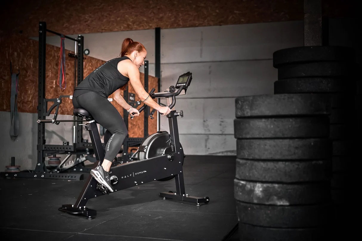 Half Human Ergometer »Half Human HIIT Bike«