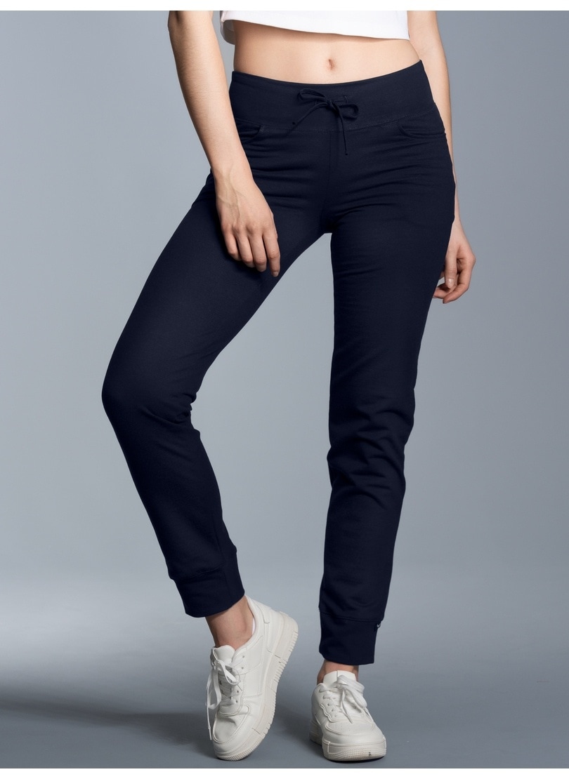 Trigema Sweathose "TRIGEMA Jogginghose in leichter Sweat-Qualität"