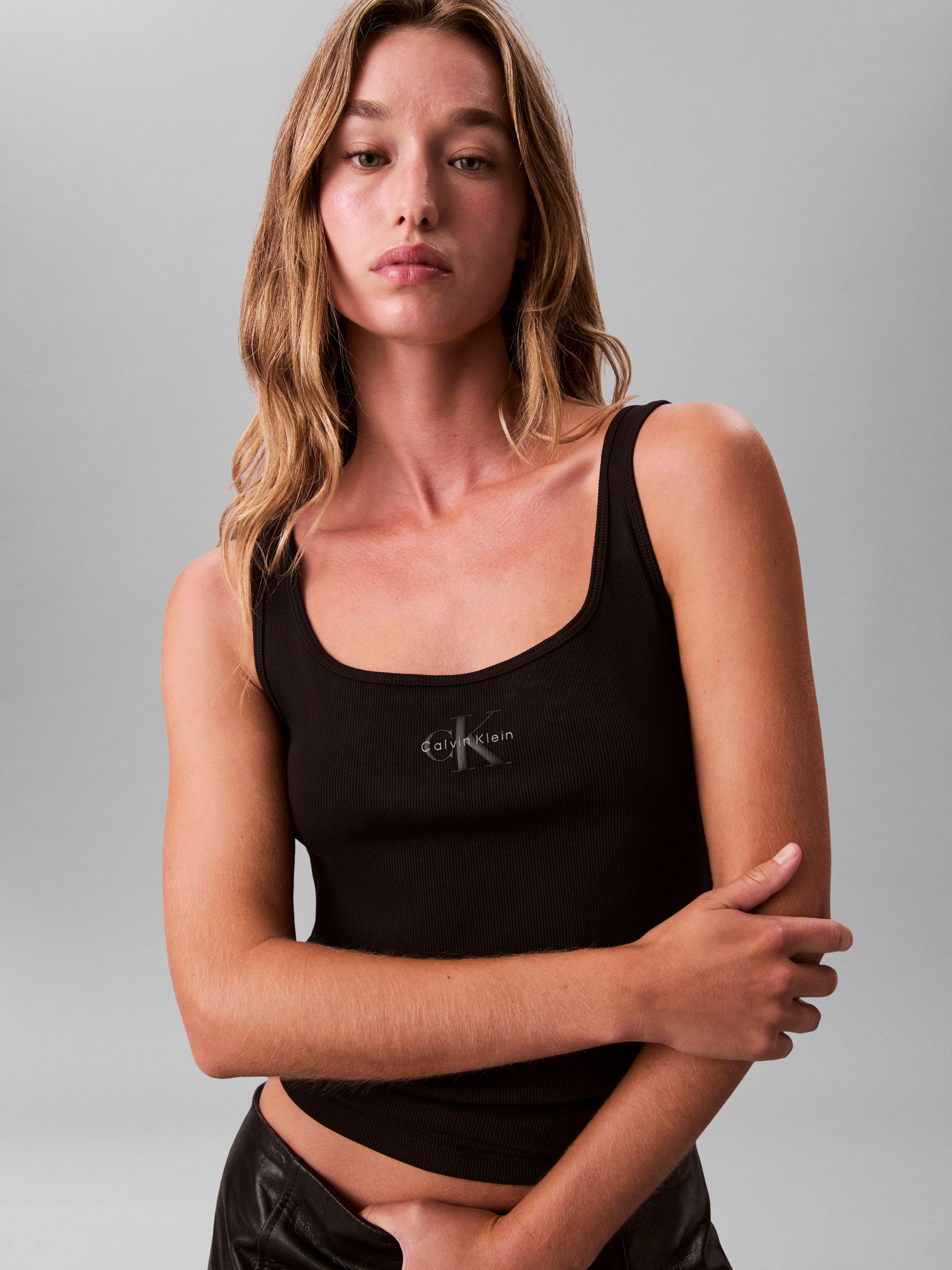 Calvin Klein Jeans Tanktop "MONOGRAM SCOOP NK RIB TANK TOP" Mit Rundhalsaus günstig online kaufen