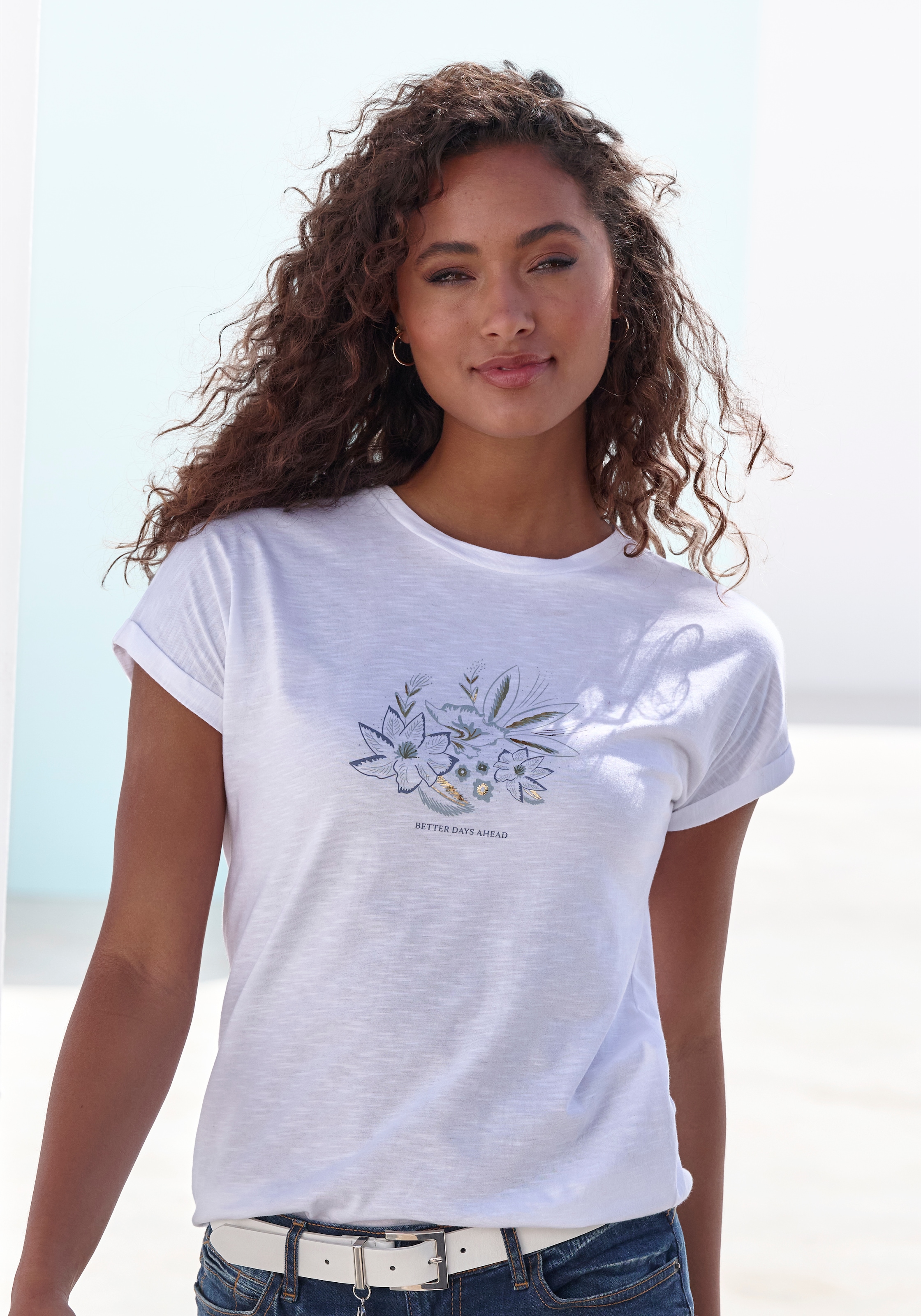 Vivance T-Shirt "mit goldenfarben schimmerndem Folienprint" aus luftiger Baumwoll-Qualität