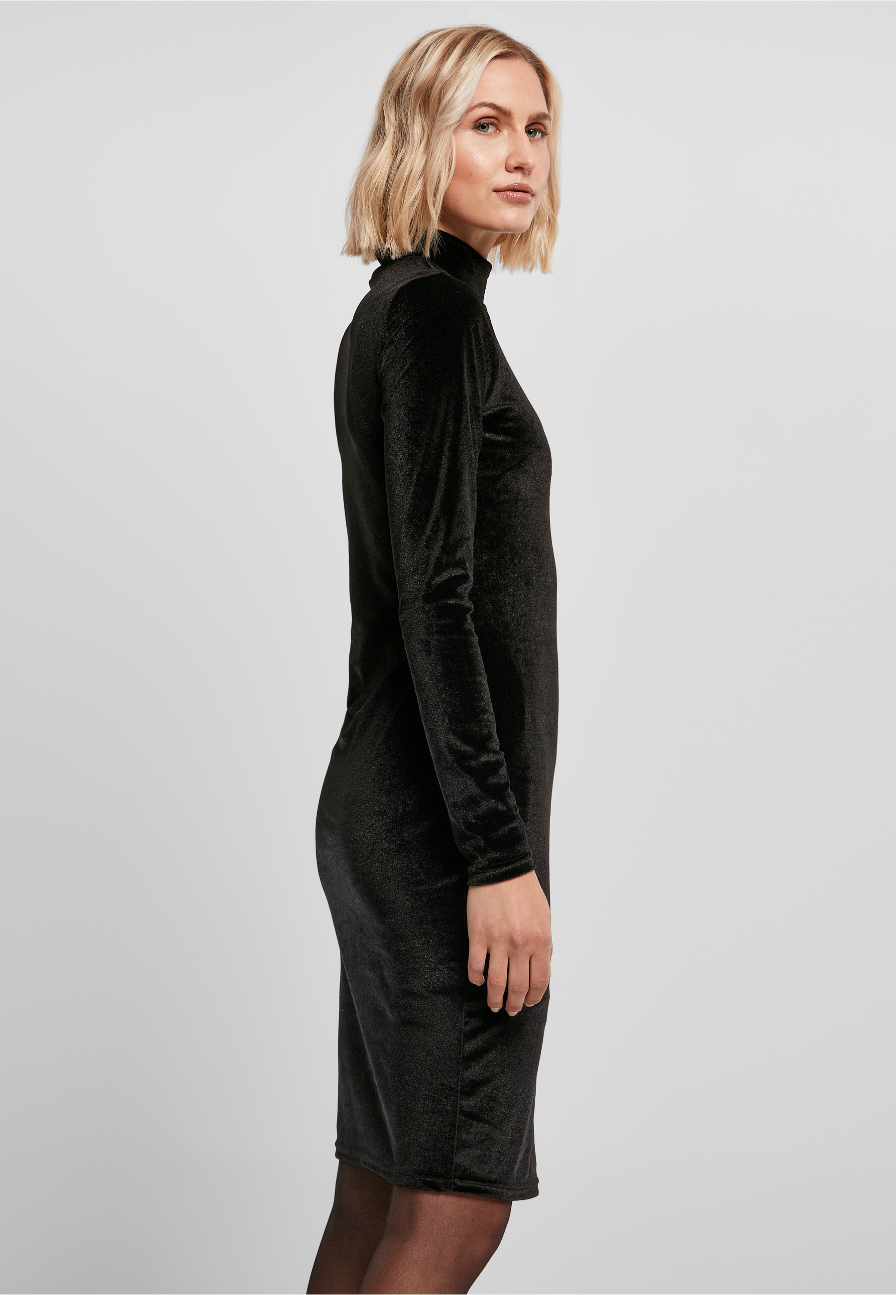 URBAN CLASSICS Shirtkleid »Urban Classics Damen Ladies Velvet Turtle Neck Dress« 1 Stk. tlg.