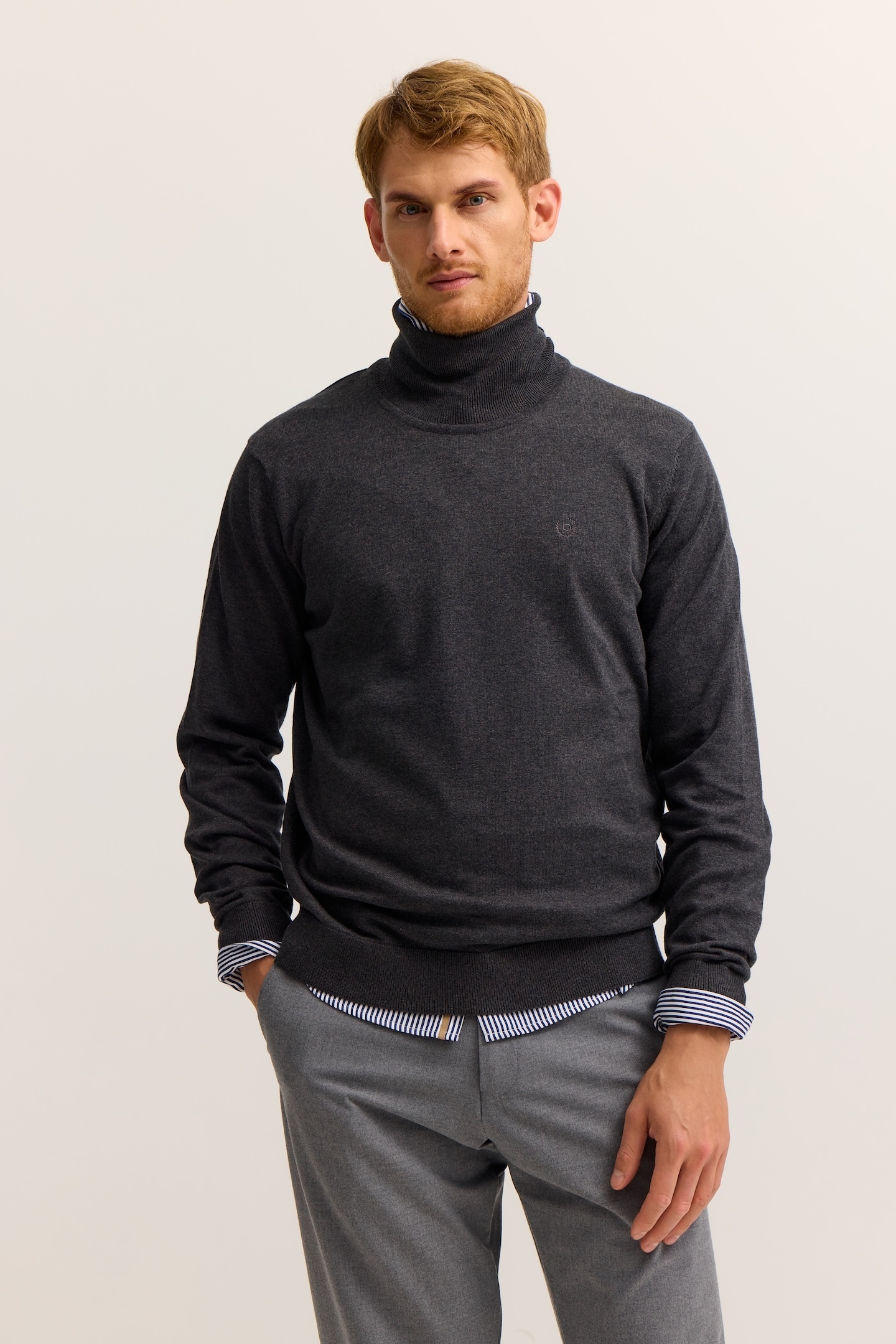 bugatti Rollkragenpullover "Regular Fit", aus reiner Baumwolle günstig online kaufen