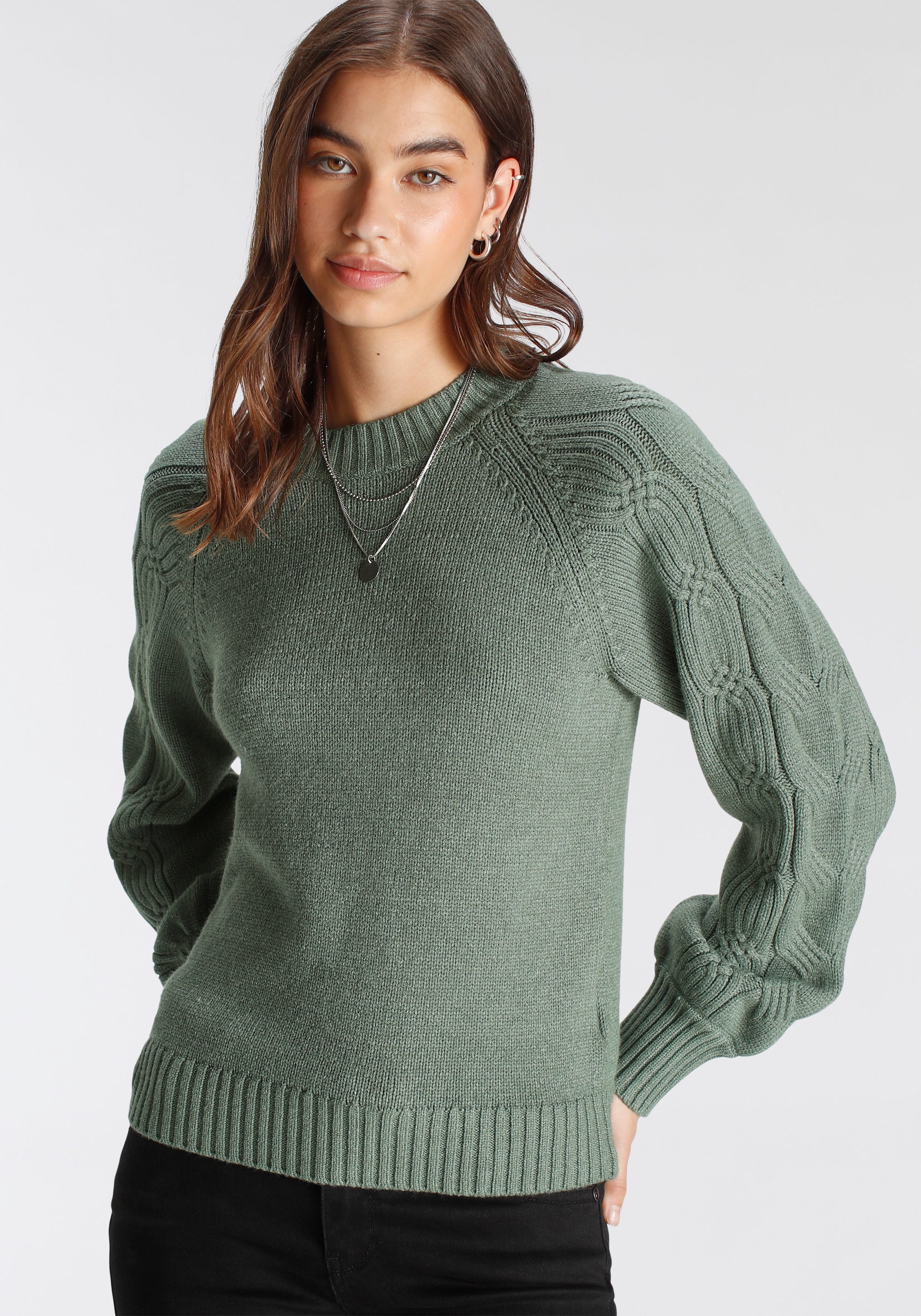 Tamaris Strickpullover, mit Rundhals-Ausschnitt und Zopfmuster günstig online kaufen