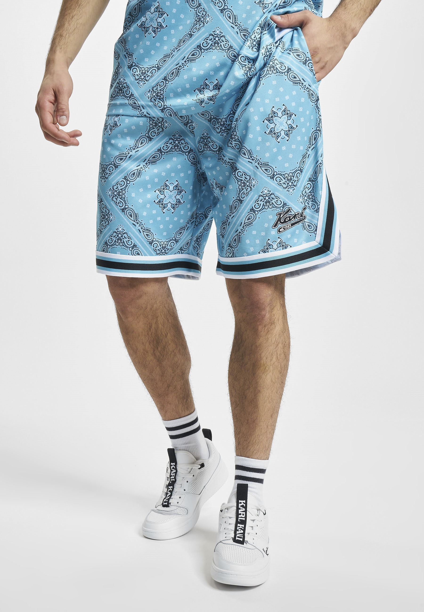 Karl Kani Shorts »Karl Kani Herren KM232-011-1 KK Varsity Paisley Mesh Shorts«
