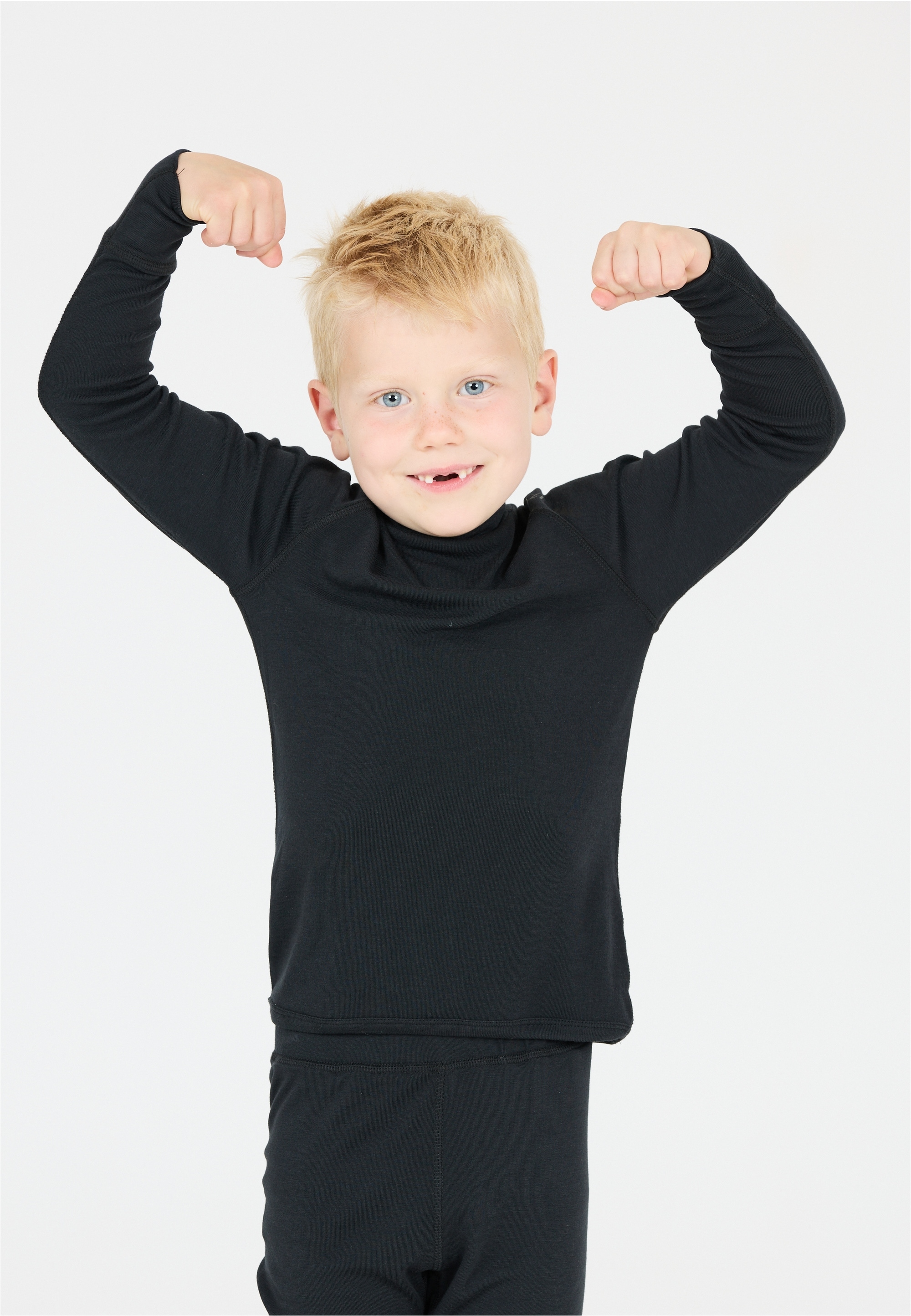 ZIGZAG Funktionsshirt "Funktionswäsche-Set Panda" 1 Stk. mit hohem Tragekomfort