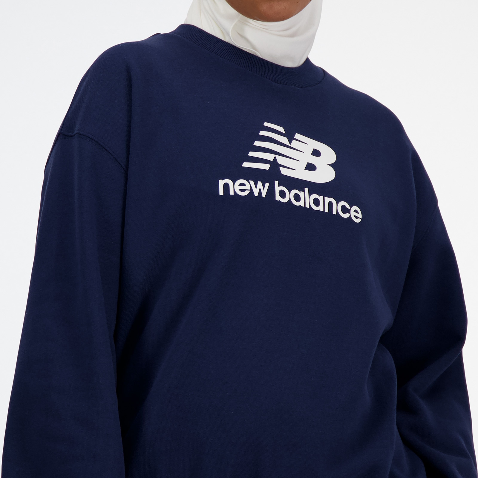 New Balance Kapuzensweatshirt »SPORT ESSENTIALS FRENCH TERRY LOGO CREW«