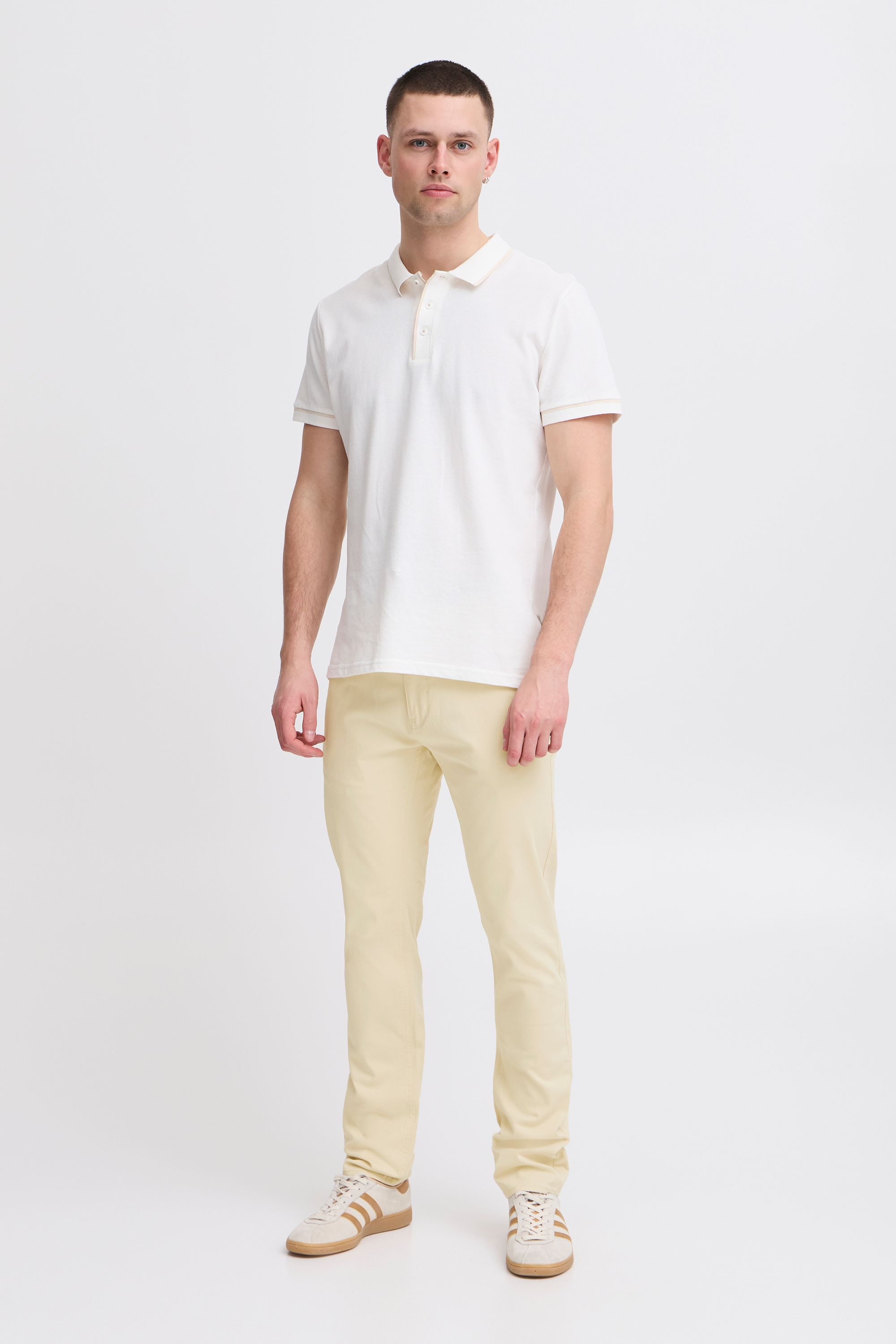 Chinohose BLEND "Chinohose BHRODNEY pants", Herren, Gr. 32, Länge 34, beige (bleached sand), Obermaterial: 98% Baumwolle CO. 2% Elasthan EL., Hosen Chinohose 2