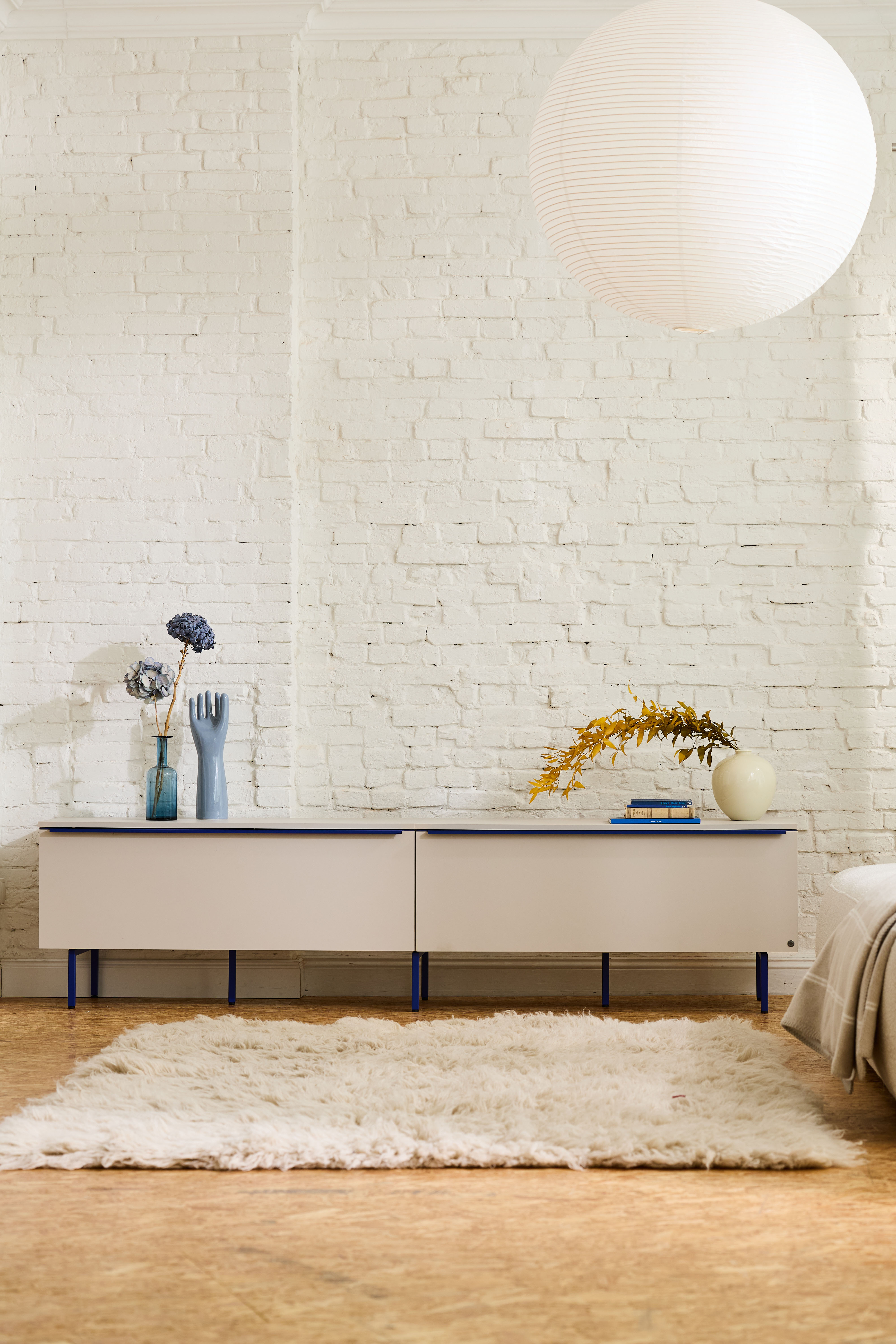 TOM TAILOR HOME Lowboard Lowboard mit Breite 110 cm, viel Stauraum mit besonderem Farbkick