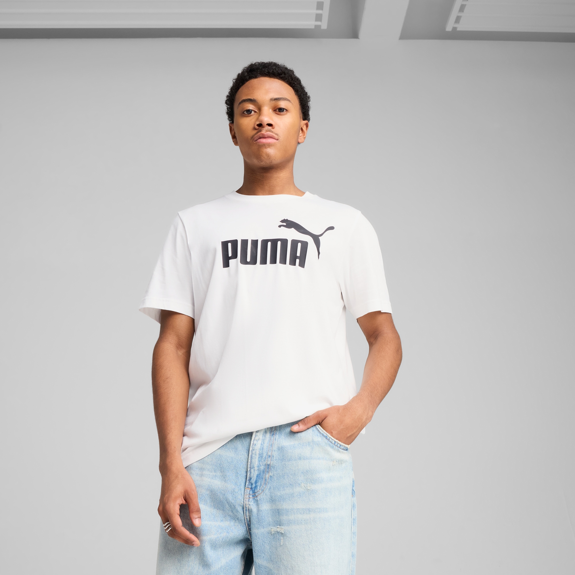 PUMA T-Shirt "ESS NO. 1 LOGO TEE" Regular Fit, Rundhalsausschnitt, Kurzarm günstig online kaufen
