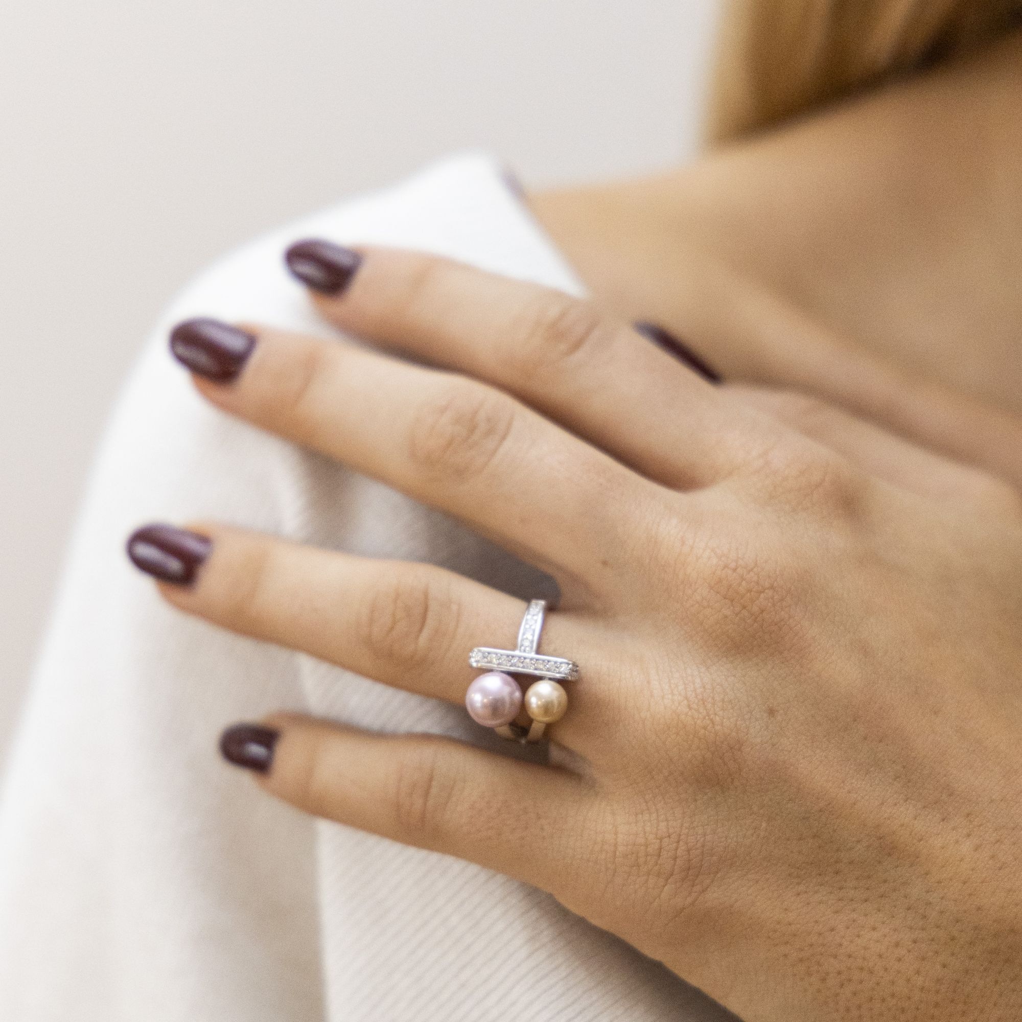 Zeeme Cocktail Ring White Size 19 2