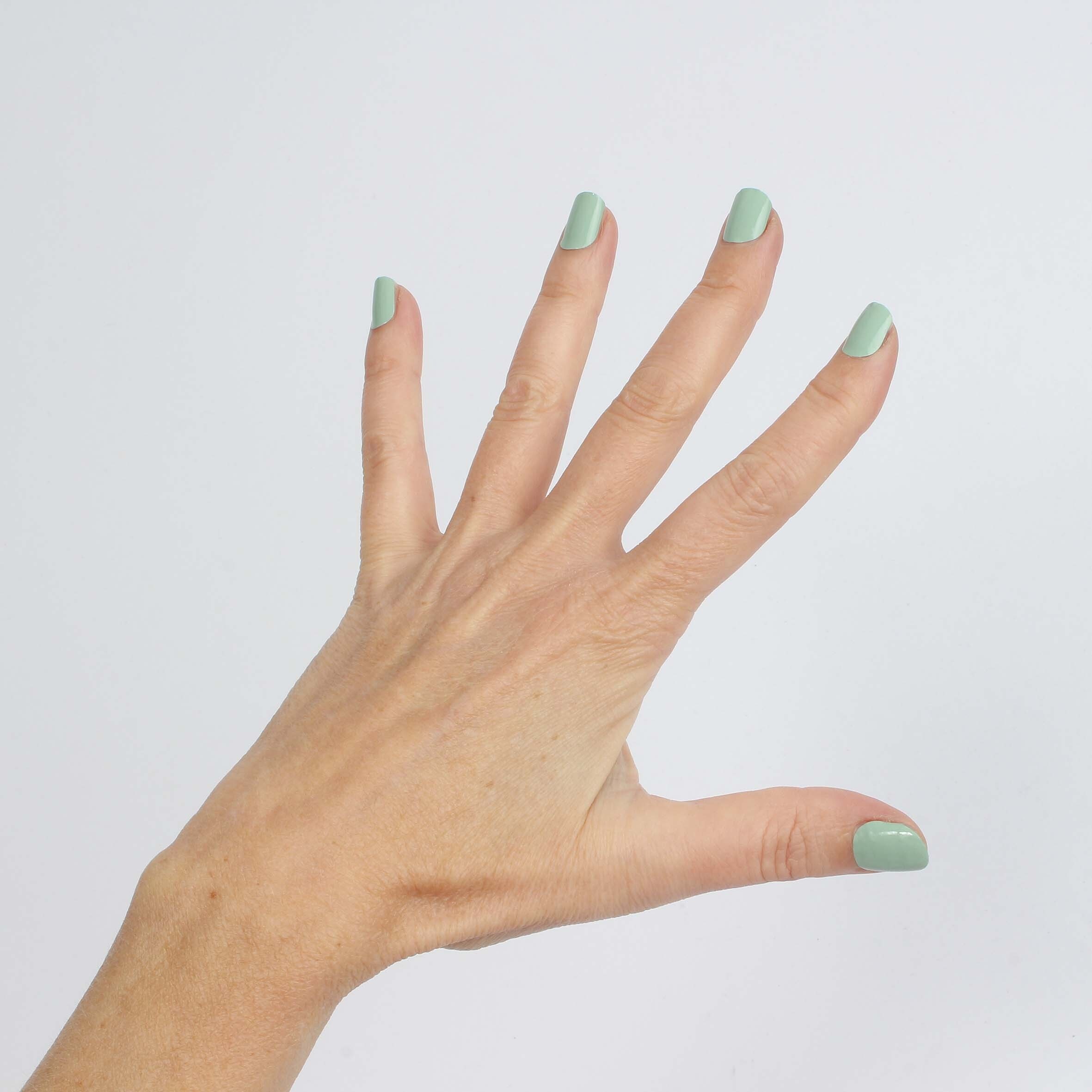 Vargu Nageldesign Zubehör »solid green« aus zertifizierter Produktion (SGS / SEDEX) und Material (FSC)