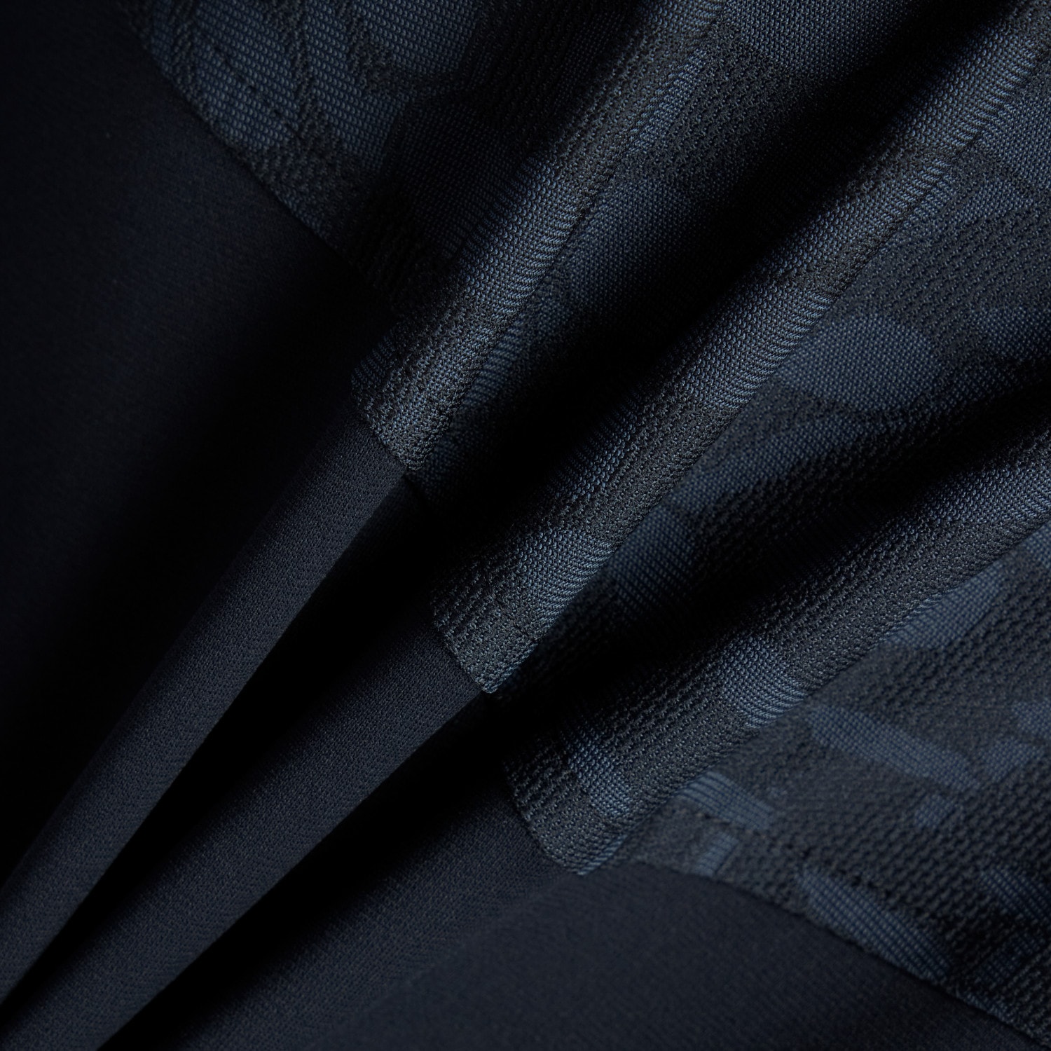 New Balance T-Shirt »BAYER 04 MIDLAYER«