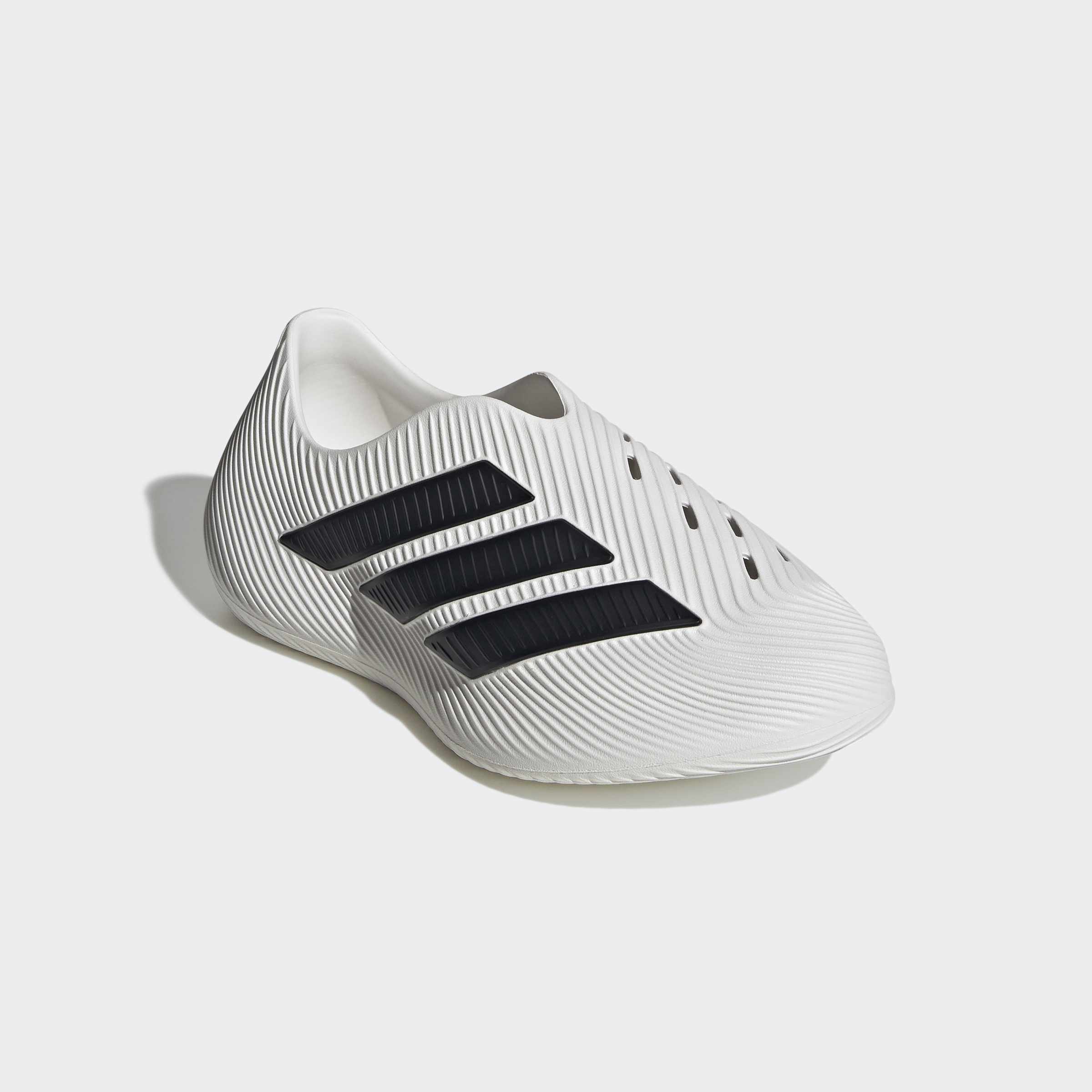adidas Sportswear Badesandale "PURECHILL SANDALE FÜR KINDER UND TEENS" inspiriert von adidas Climacool Sneaker für Frühling und Sommer