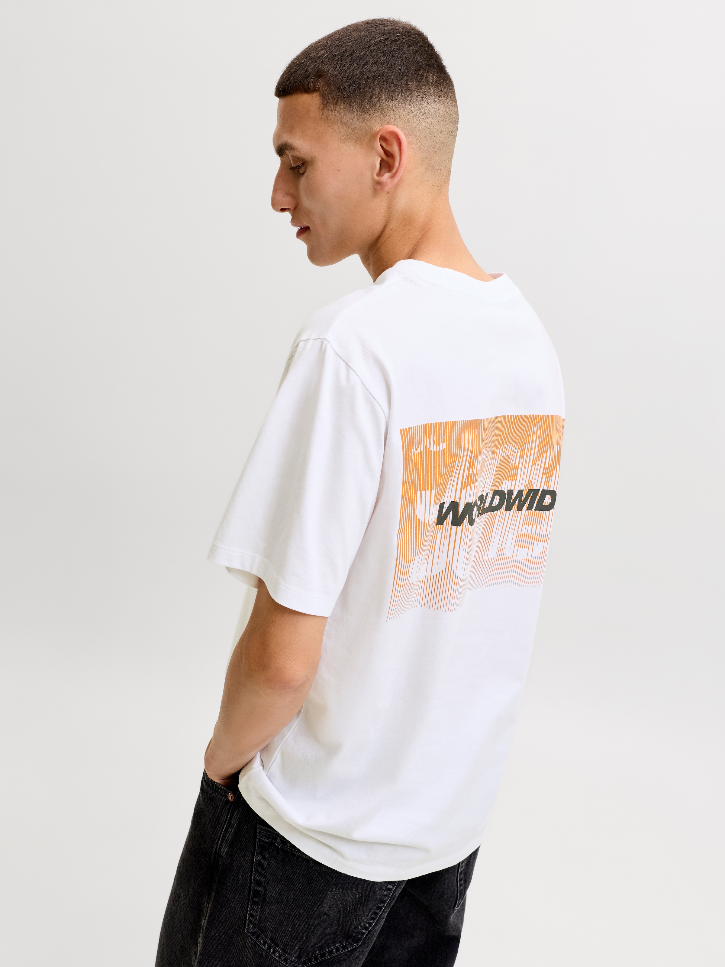 Jack & Jones T-Shirt »JCOECHO GRAPHIC BACK PRINT SS TEE CN FST« Baumwolle, regular fit