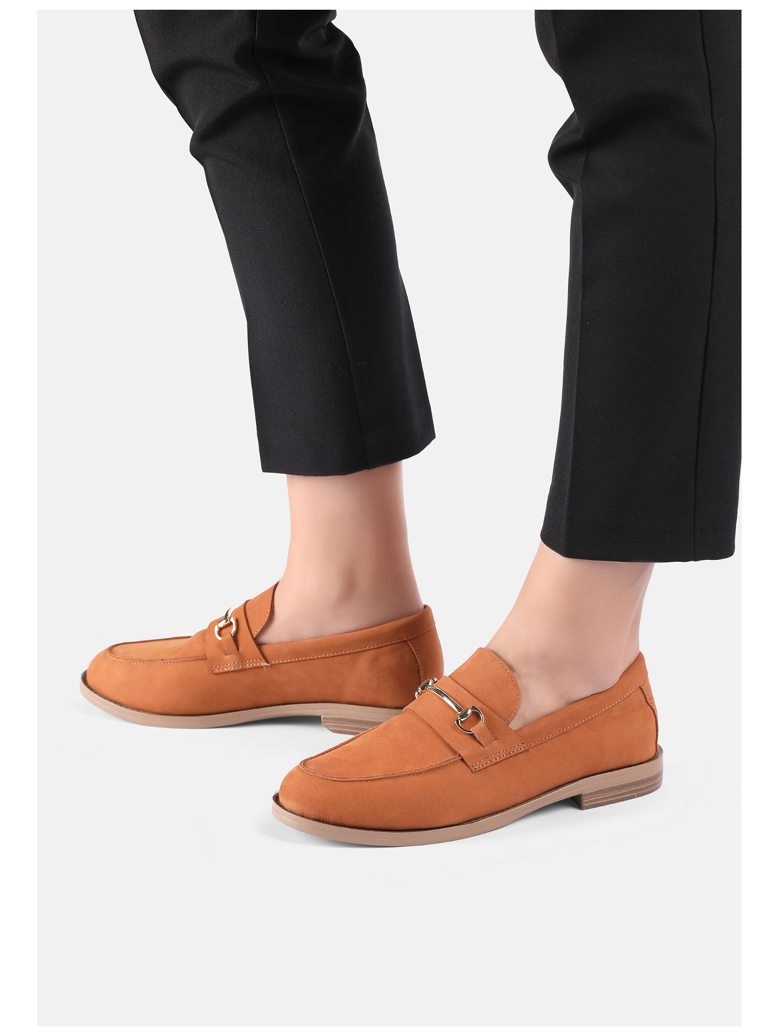 INUOVO Slipper »INUOVO Slipper Leder«