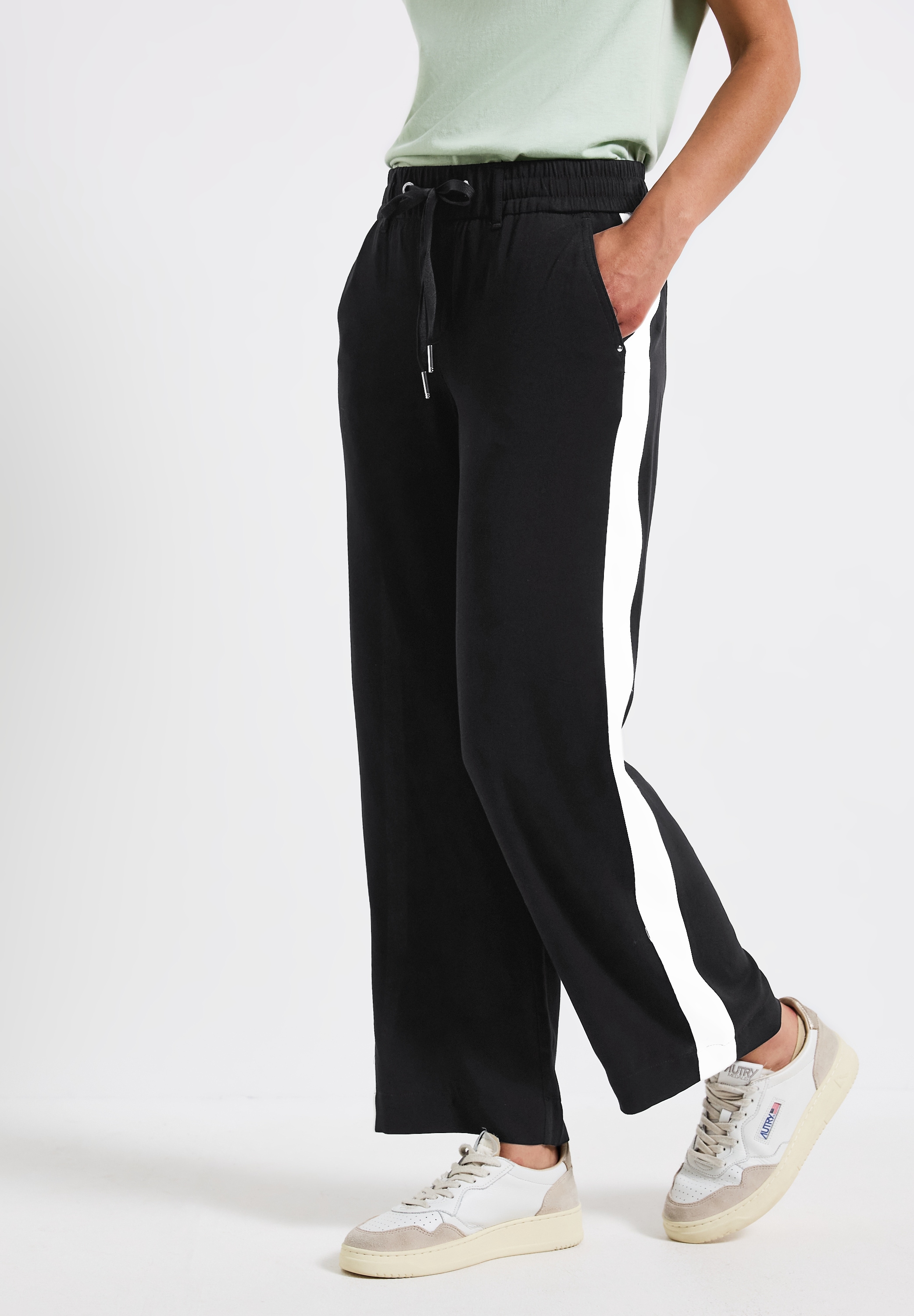 STREET ONE Jogger Pants  Middle Waist