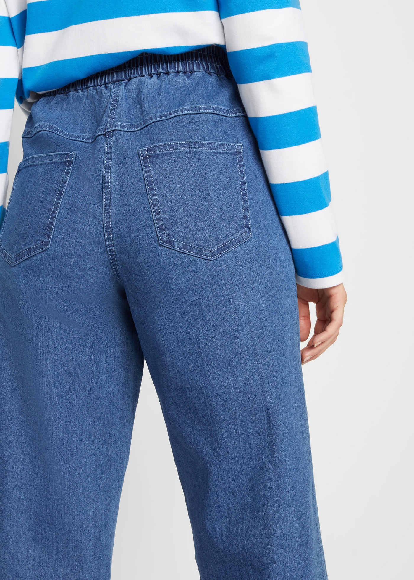 Thumbnail - bonprix Mom-Jeans Loose Fit, elastischer Bund, aus Baumwolle, Polyester und Elasthan