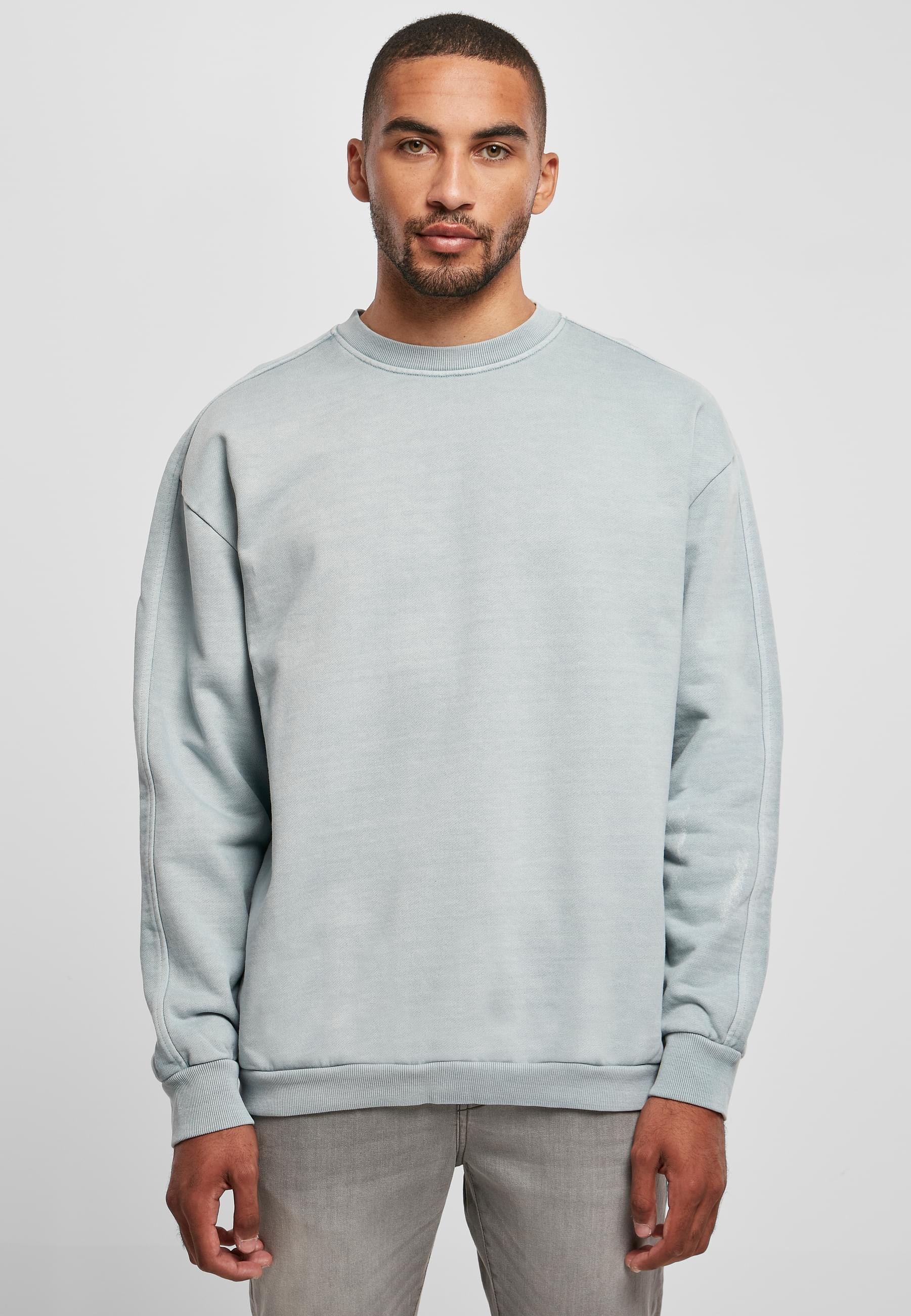 URBAN CLASSICS Rundhalspullover »Urban Classics Herren Heavy Terry Garment Dye Crew«, (1 tlg.)