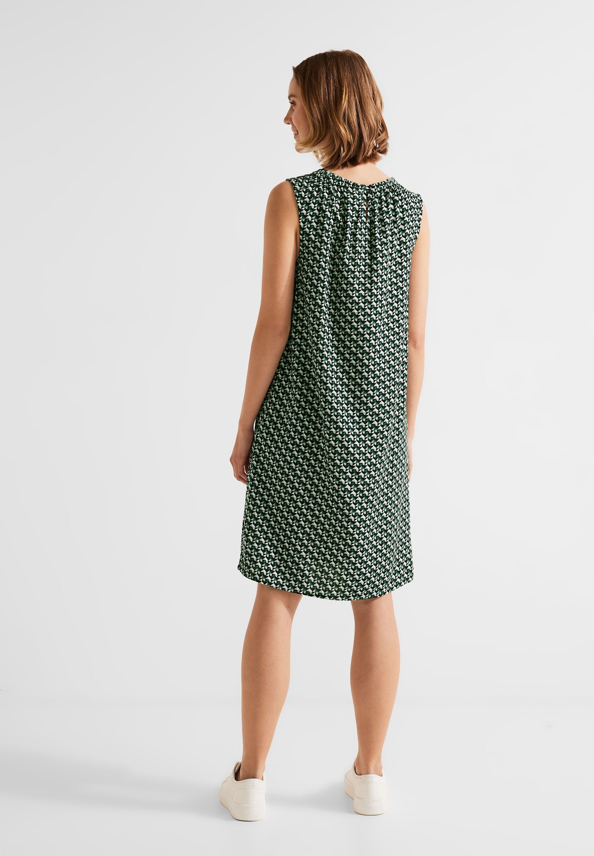 STREET ONE Sommerkleid, aus Viskose