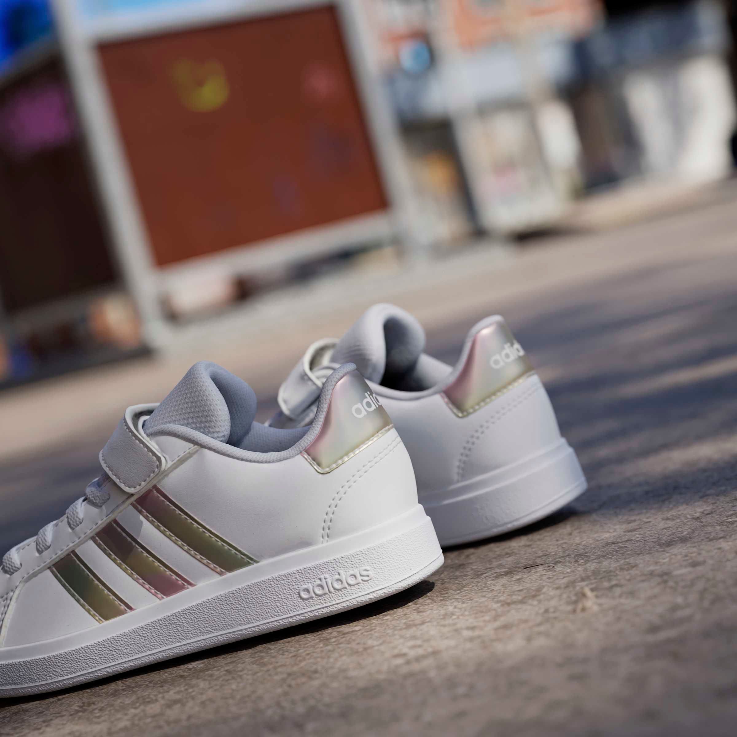 adidas Sportswear Klettschuh »GRAND COURT 2.0 KIDS«  Design auf den Spuren des adidas Superstar