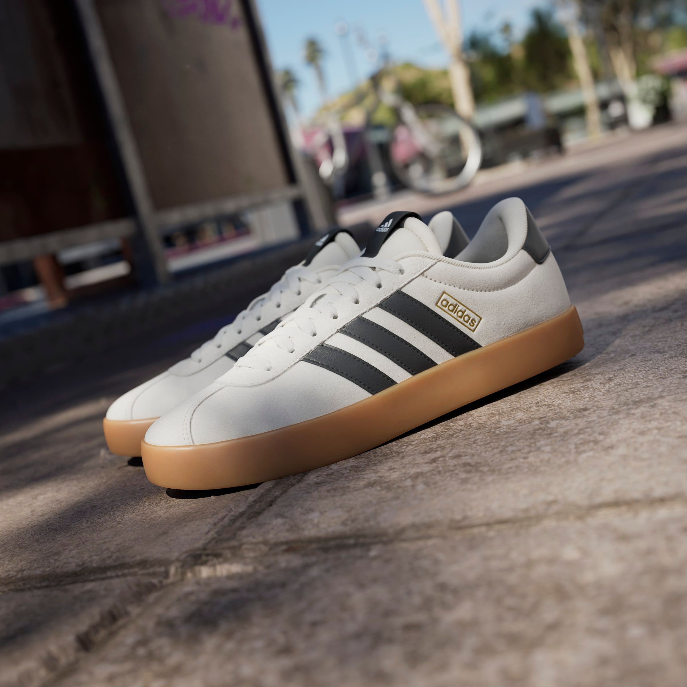 adidas Sportswear Sneaker »VL COURT 3.0«, inspiriert vom Design des adidas samba