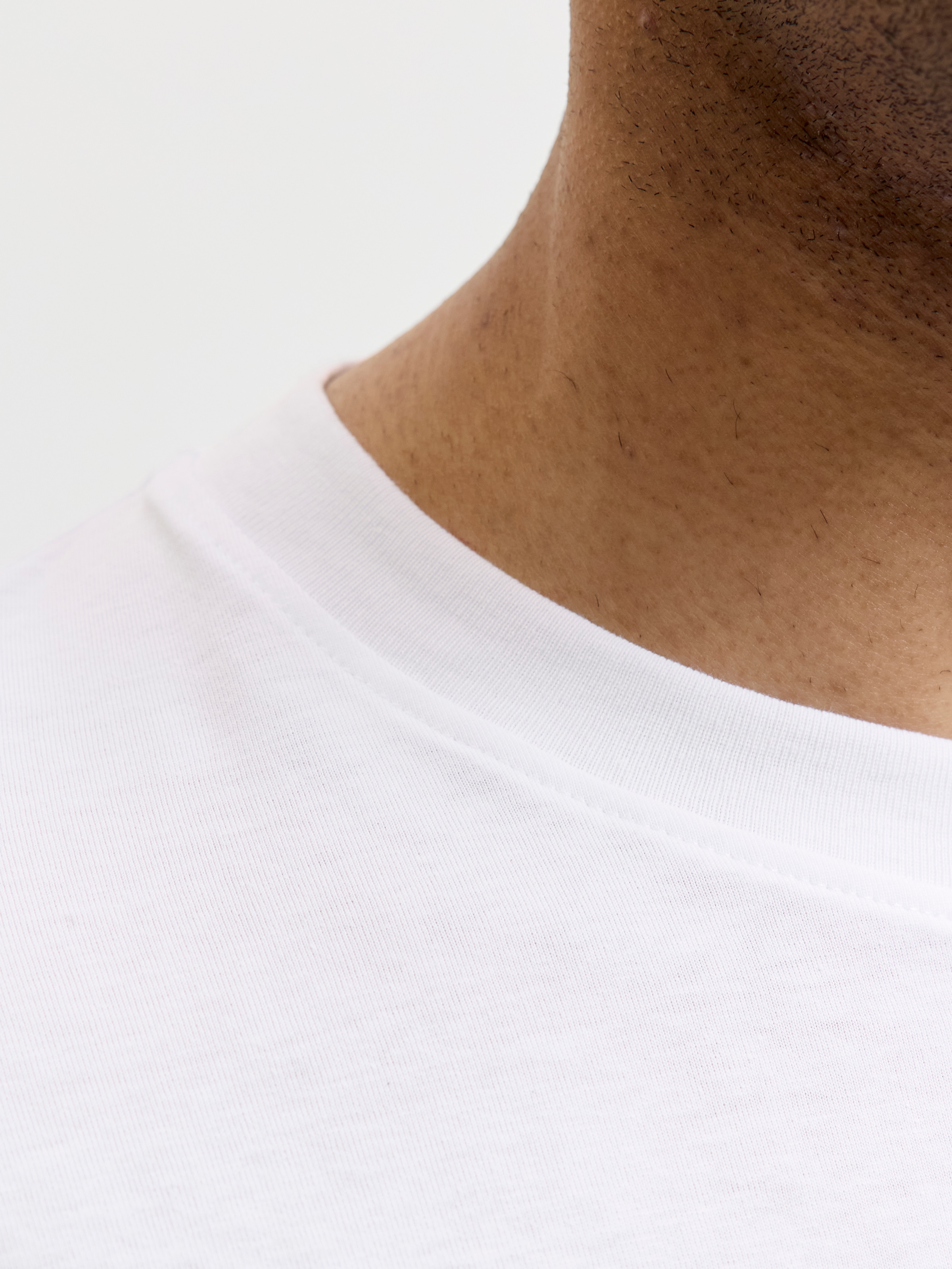 Jack & Jones Rundhalsshirt »JCOFUSION BOX PRINT TEE SS CN SN« Baumwolle, regular fit