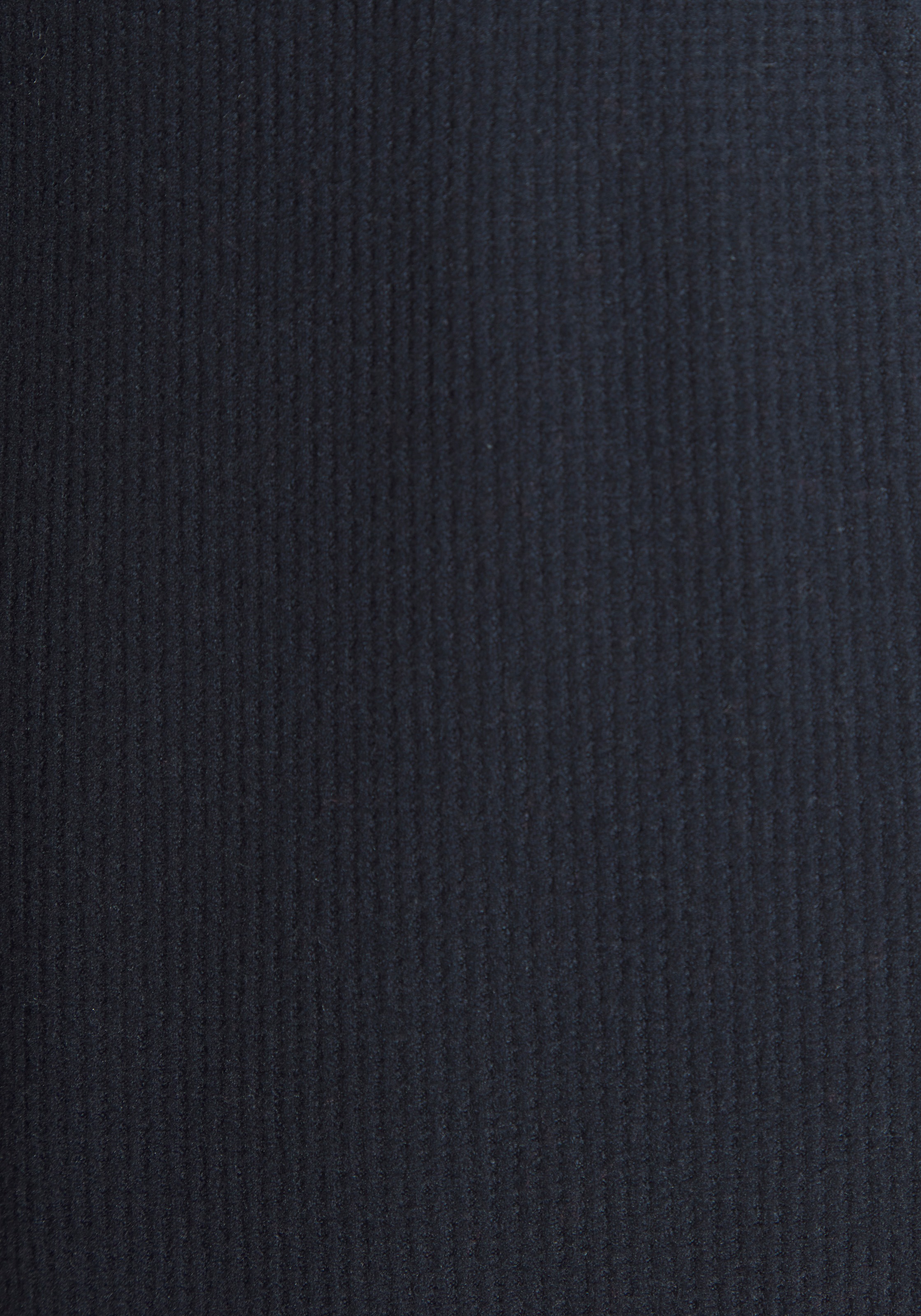 LASCANA Shorts  in modischer Piqué-Optik