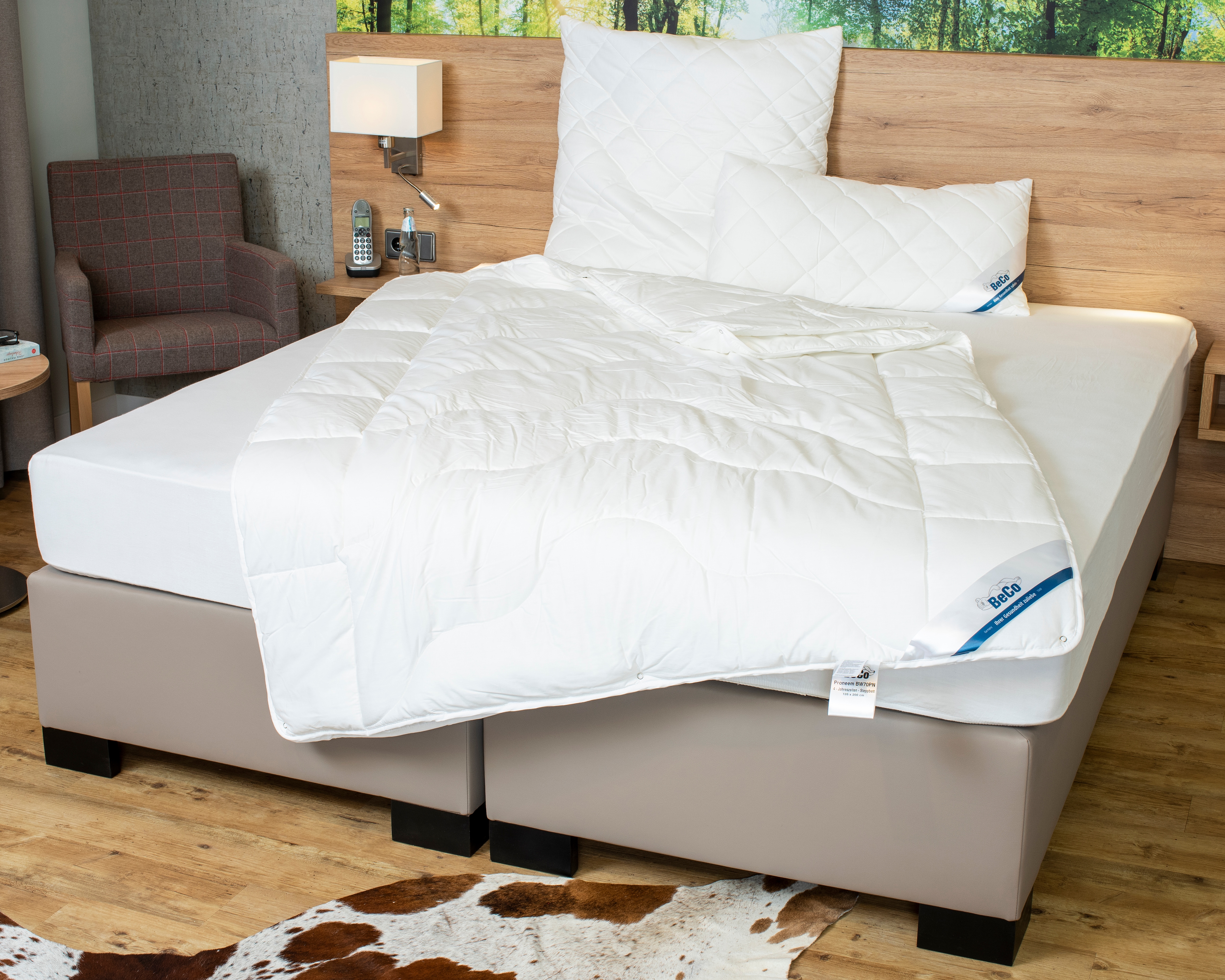 Beco Microfaserbettdecke "BeCo Medibett MF50 Made in Green 135x200 cm und weitere Größen" 4-Jahreszeiten Füllung Polyester Bezug Baumwolle 1 Stk. tlg. Made in EU, allergiker geeignet (Hausstauballergiker)