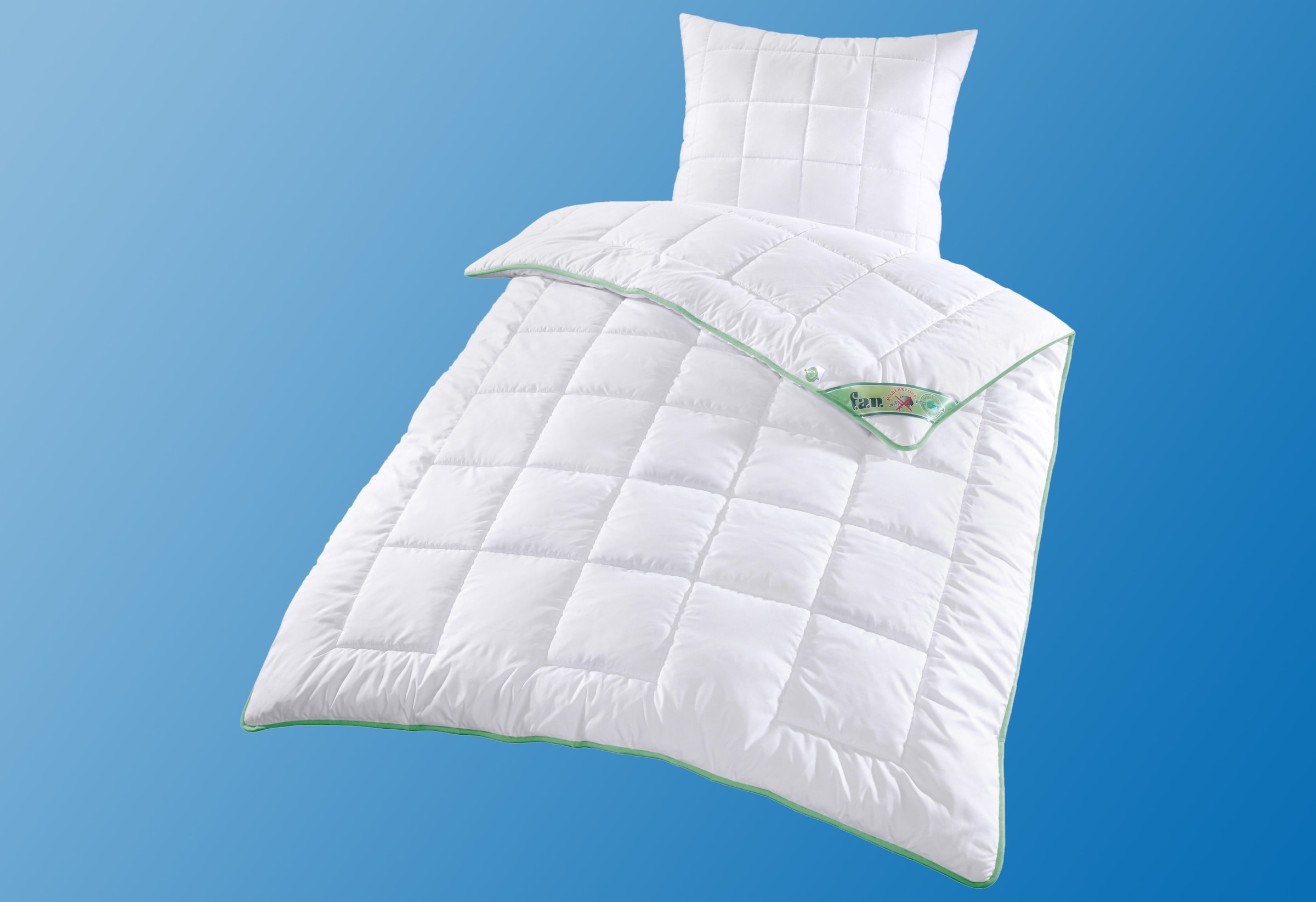 f.a.n. Schlafkomfort Microfaserbettdecke »Greenfirst«, warm, Füllung Polyesterfaser, Bezug 100% Baumwolle, (1 St.), von Verbrauchern getestet