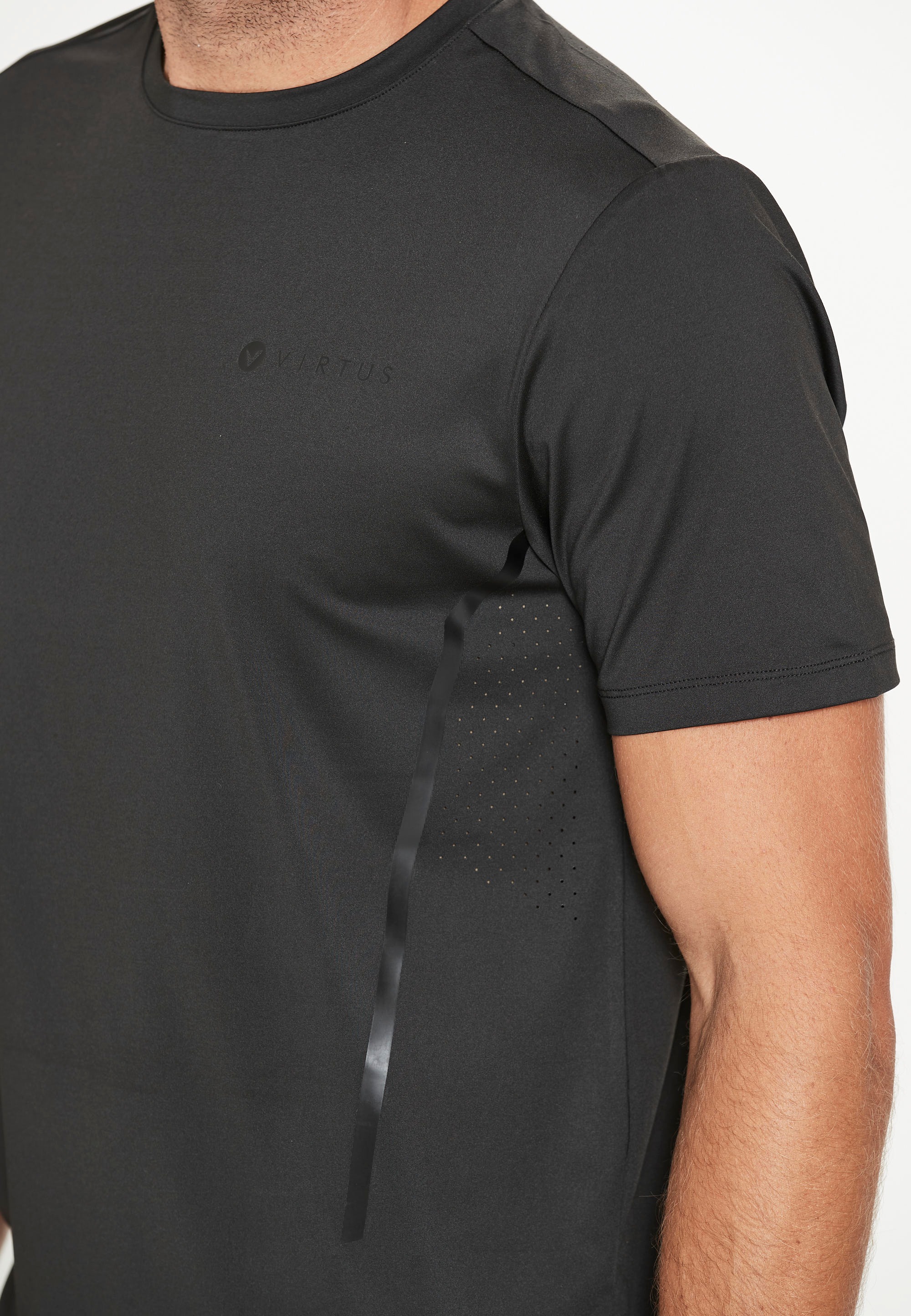 Virtus Funktionsshirt »Seranto«, mit praktischer QUICK DRY-Technologie