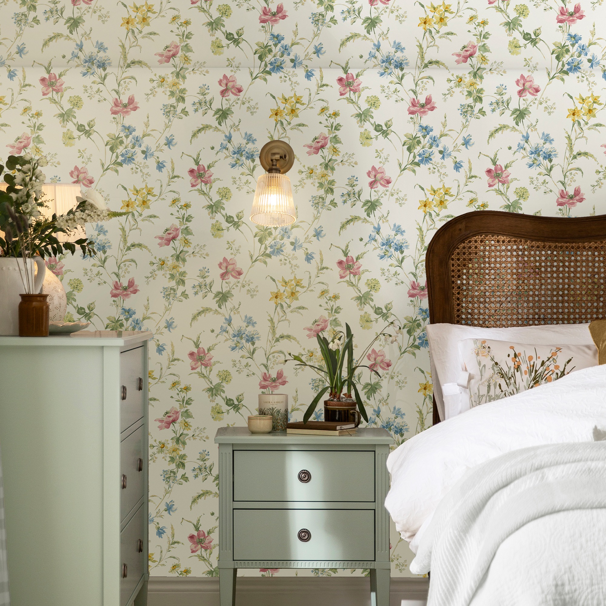 Laura Ashley Vliestapete "Poppy Meadow" Geblümt Glatt 10mx52cm (ca. 5m2)