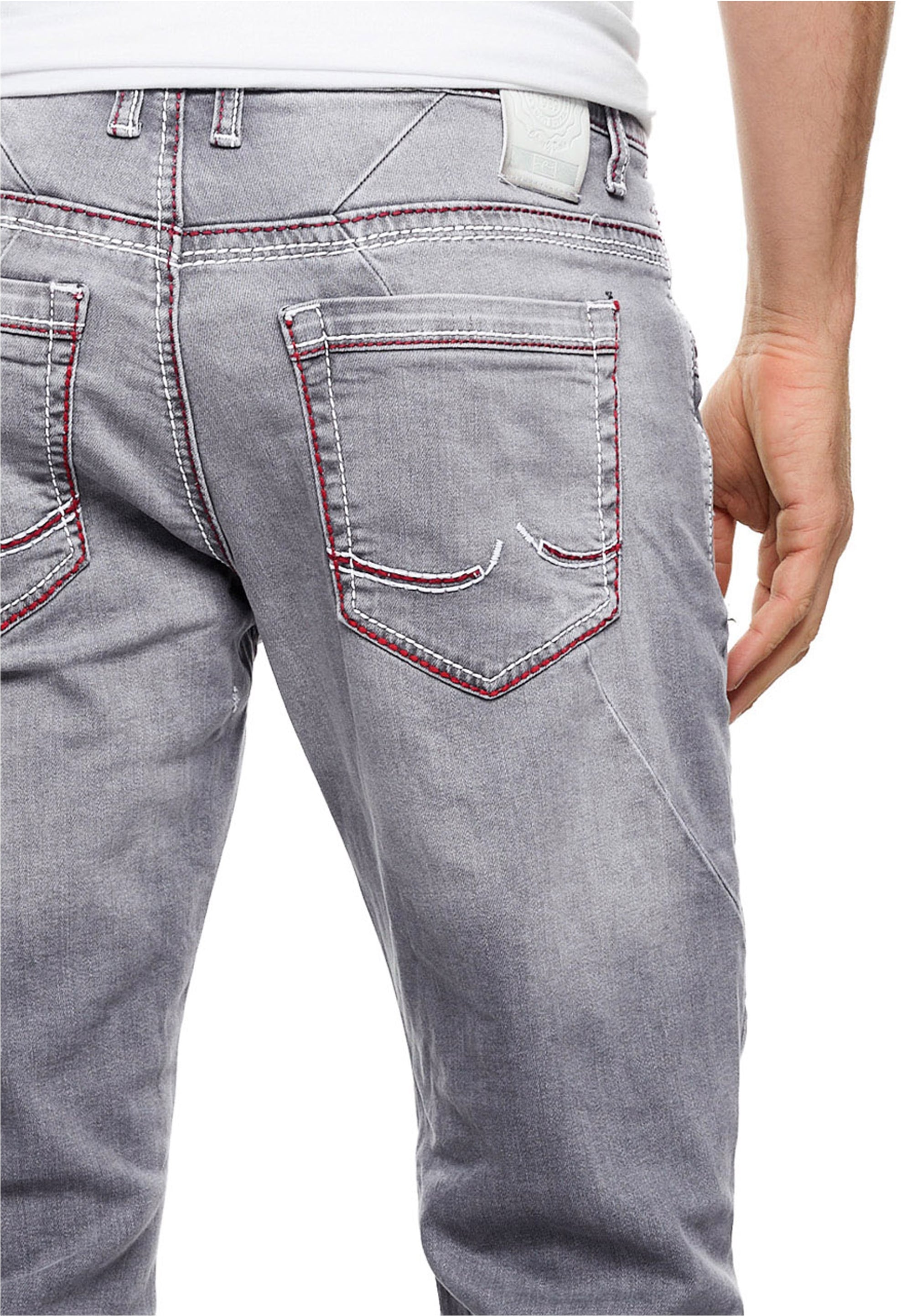 Rusty Neal Straight-Jeans »ODAR«, Mit farblich abgesetzten Ziernähten