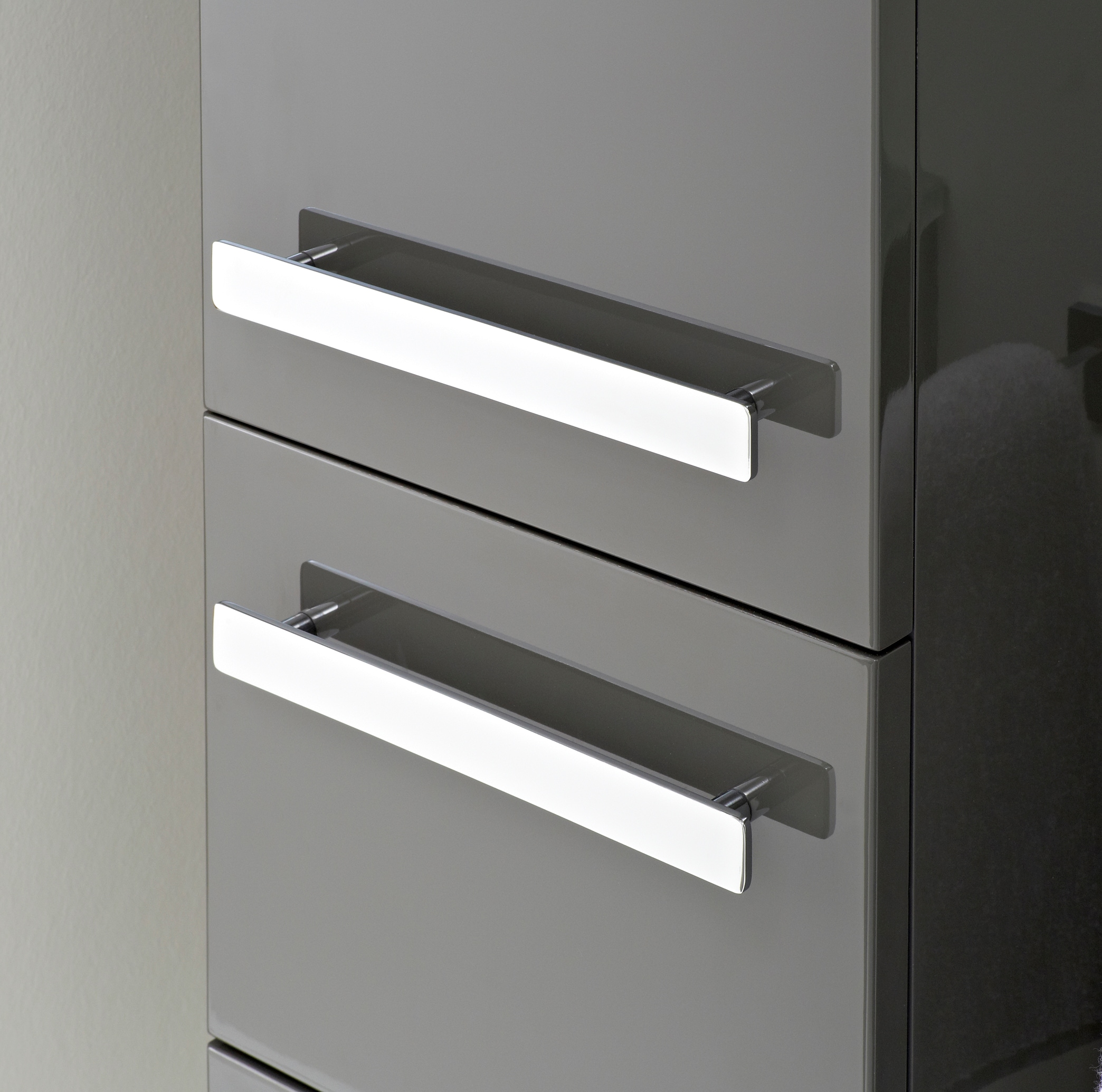 Saphir Hochschrank »Serie 4005 Badschrank 30 cm breit, mit 2 Türen und 1 Schublade«, 3 Glas-Einlegeböden, Badezimmer-Hochschrank inkl. Türdämpfer